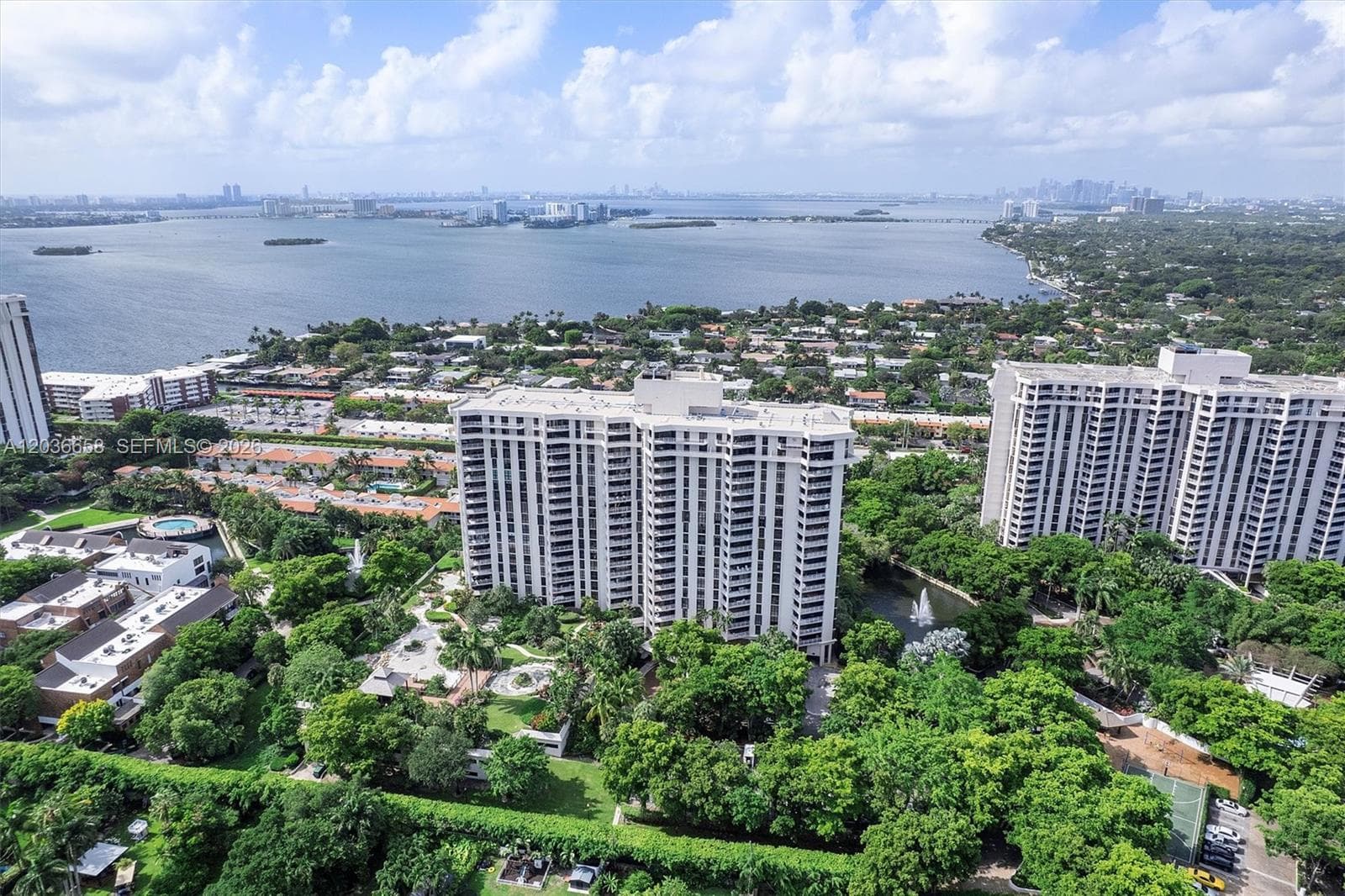 1000 Quayside Ter # 411, Miami FL 33138 photo 2