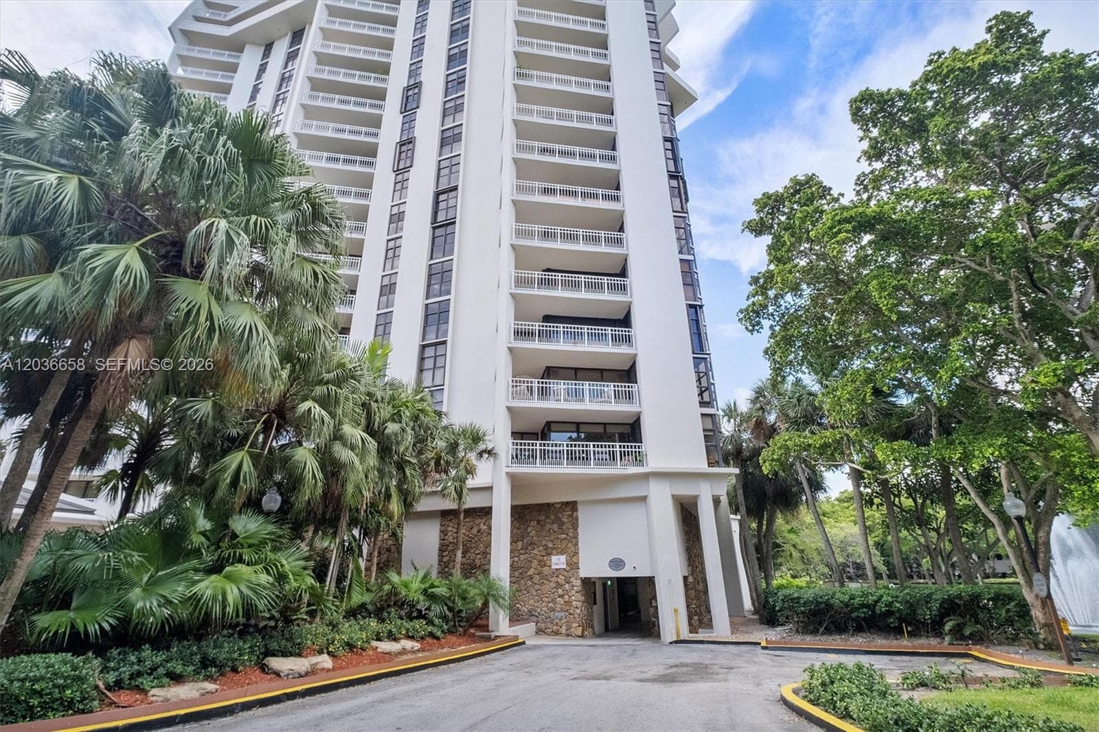 1000 Quayside Ter # 411, Miami FL 33138 photo 3