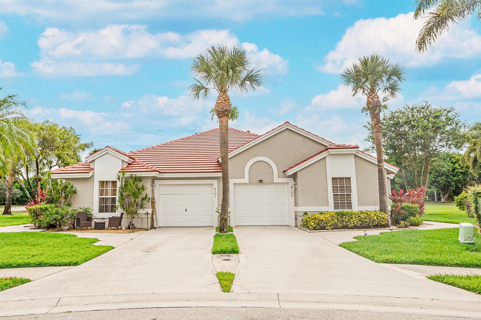 6100 Bear Creek Court, Lake Worth FL 33467 photo 2