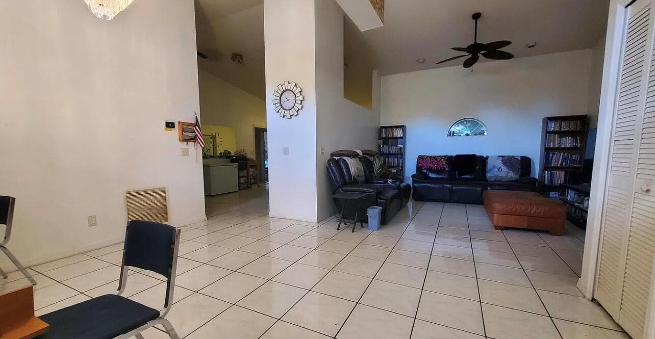 3004 SE Suntan Ct Court SE, Palm Bay FL 32909 photo 4