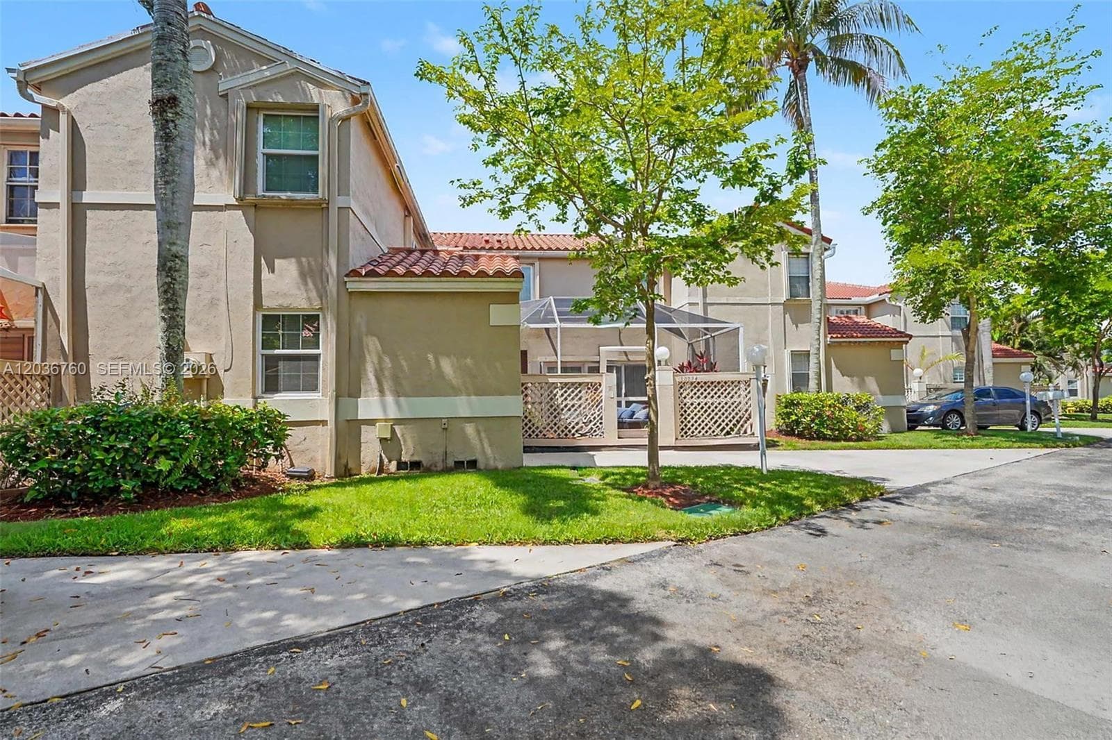 10994 Neptune Dr, Cooper City FL 33026 photo 3