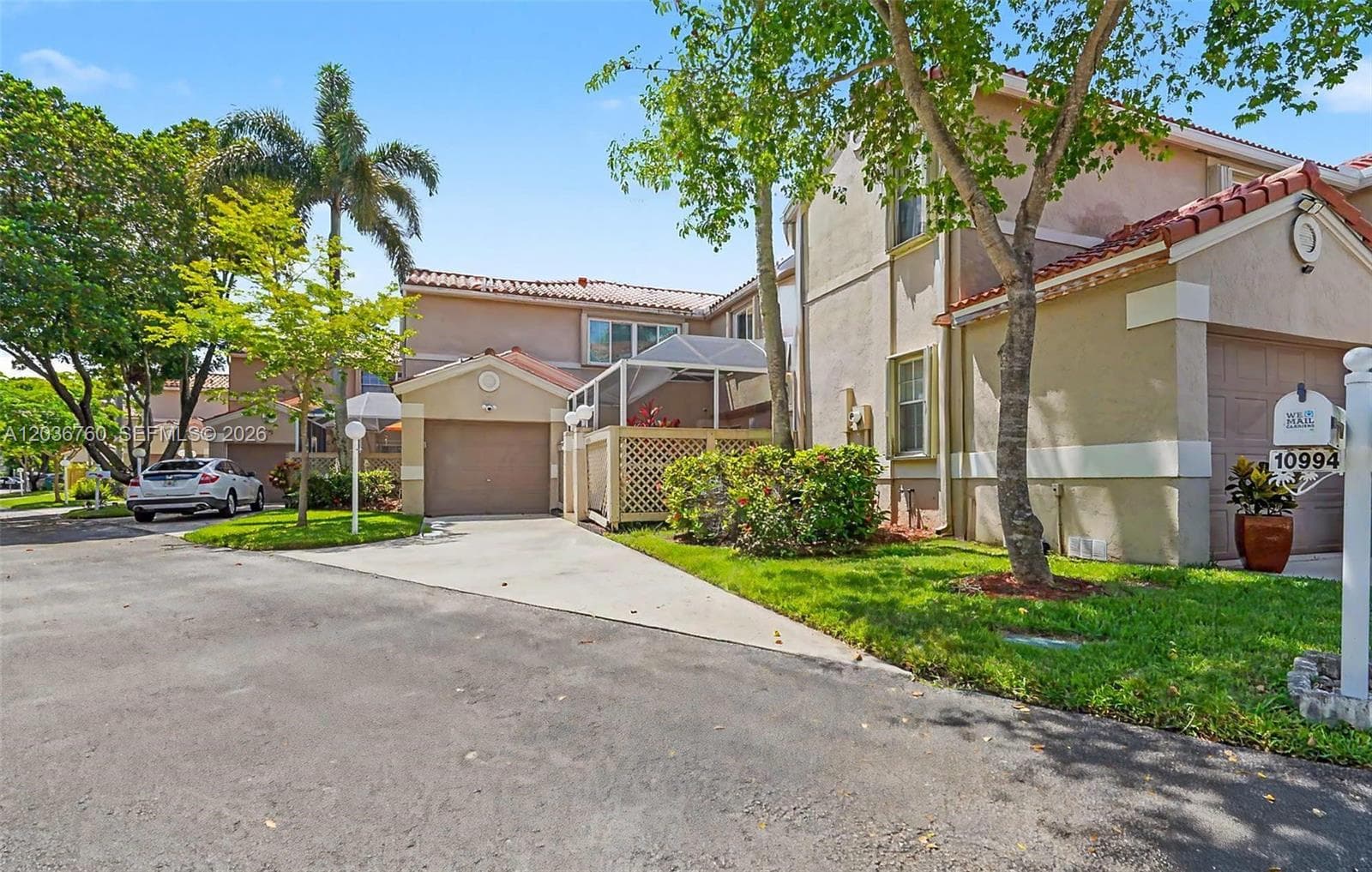 10994 Neptune Dr, Cooper City FL 33026 photo 4