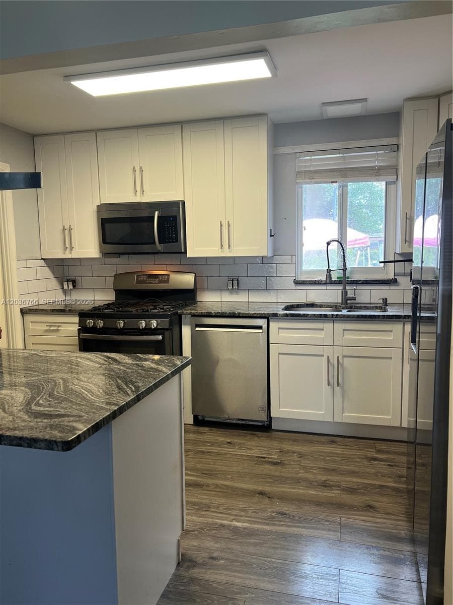 241 SW 3rd Ter # 0, Dania Beach FL 33004 photo 2