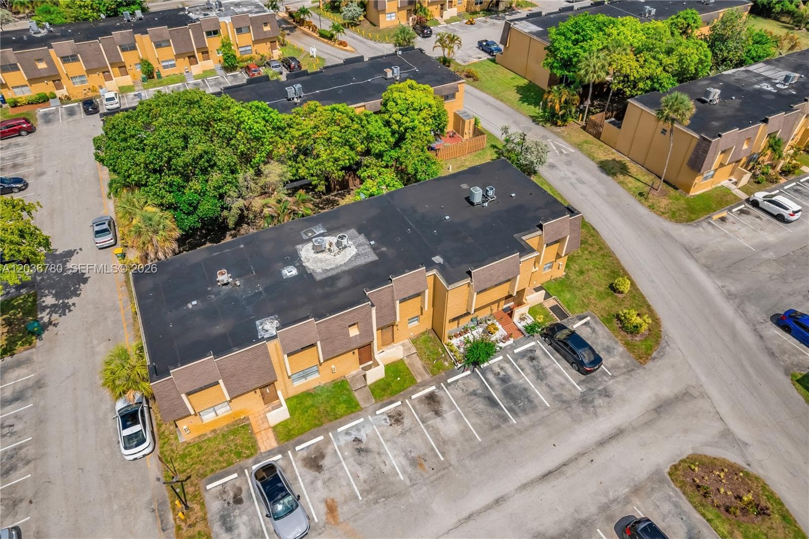 5653 Blueberry CT # 2, Lauderhill FL 33313 photo 2