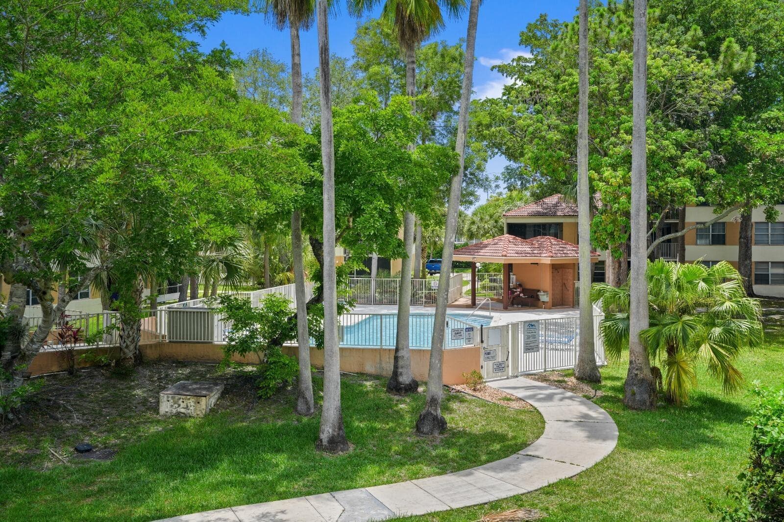 8296 NW 24th Street # 8296, Coral Springs FL 33065 photo 2