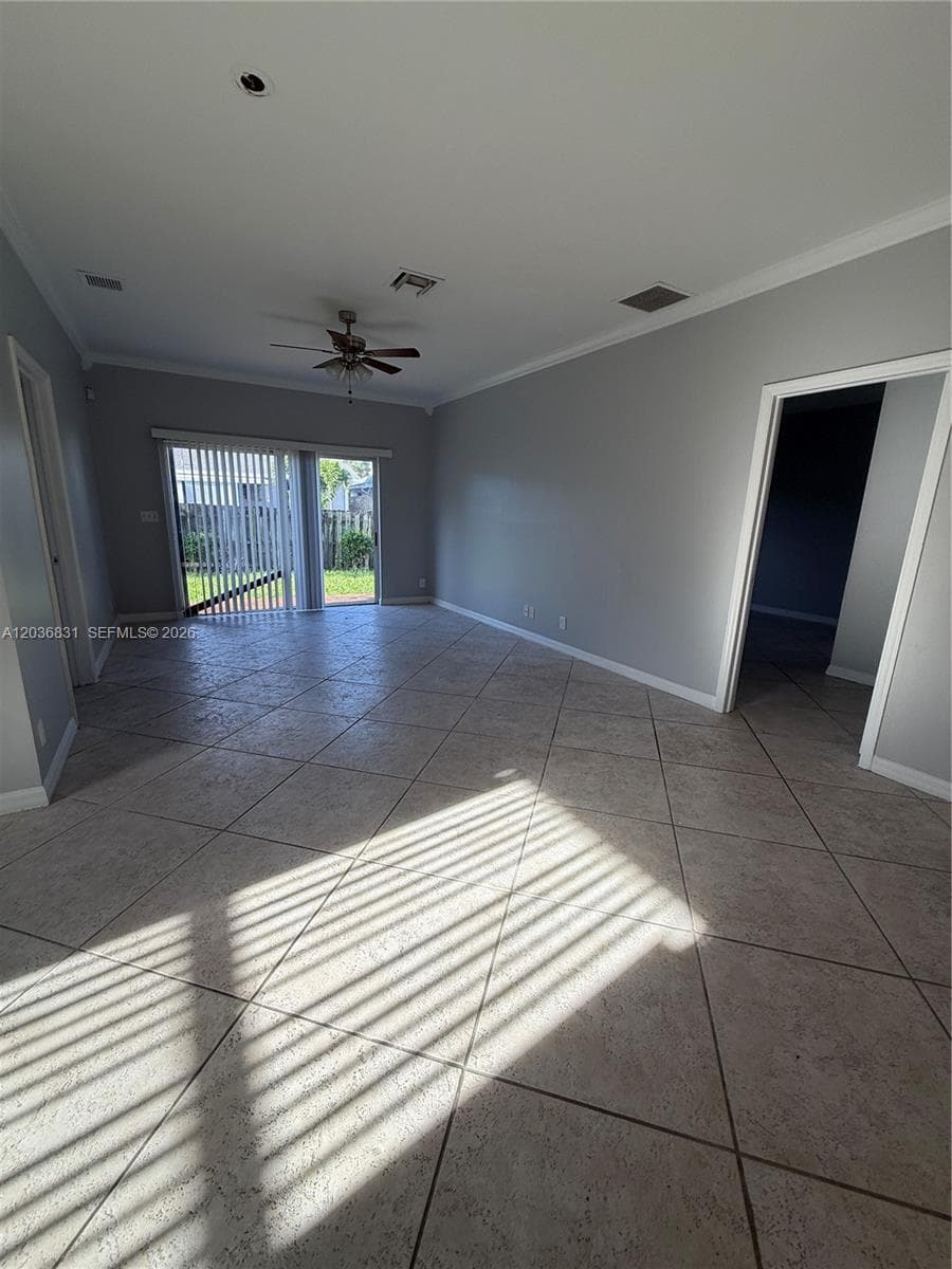 2988 NW 7TH CT, Fort Lauderdale FL 33311 photo 4
