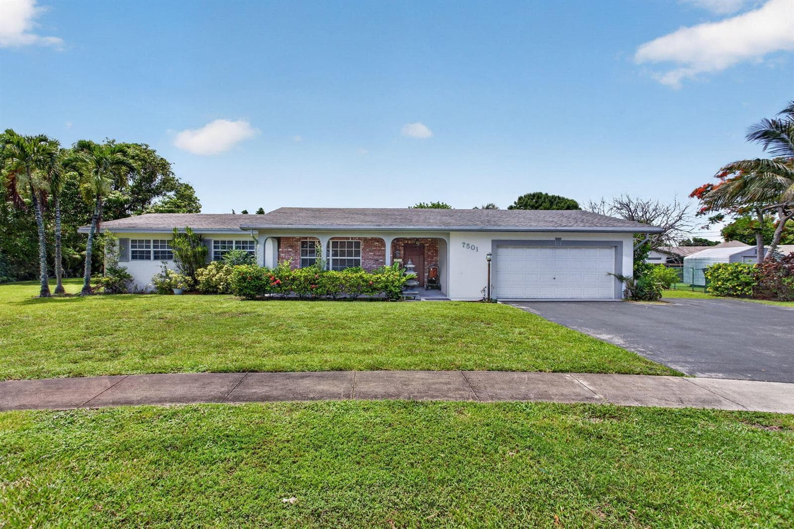 7501 NW 6th Street, Plantation FL 33317 photo 3