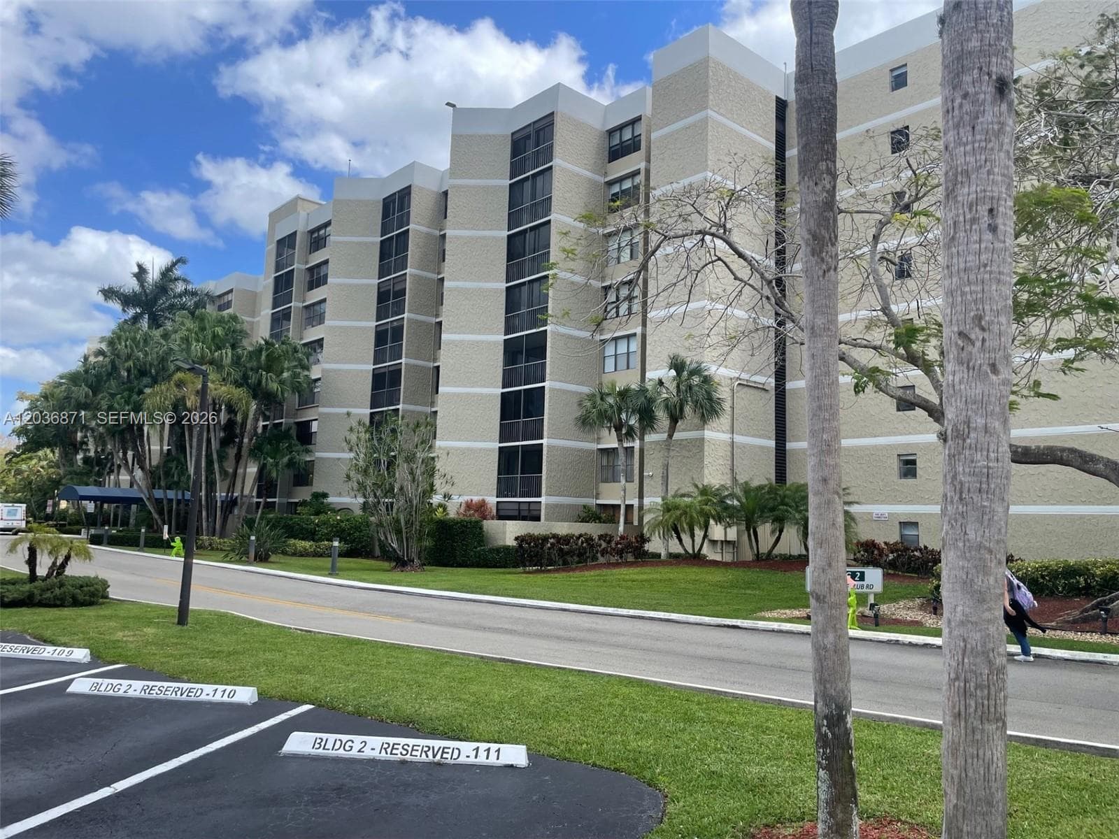 16300 Golf Club Rd # 508, Weston FL 33326
