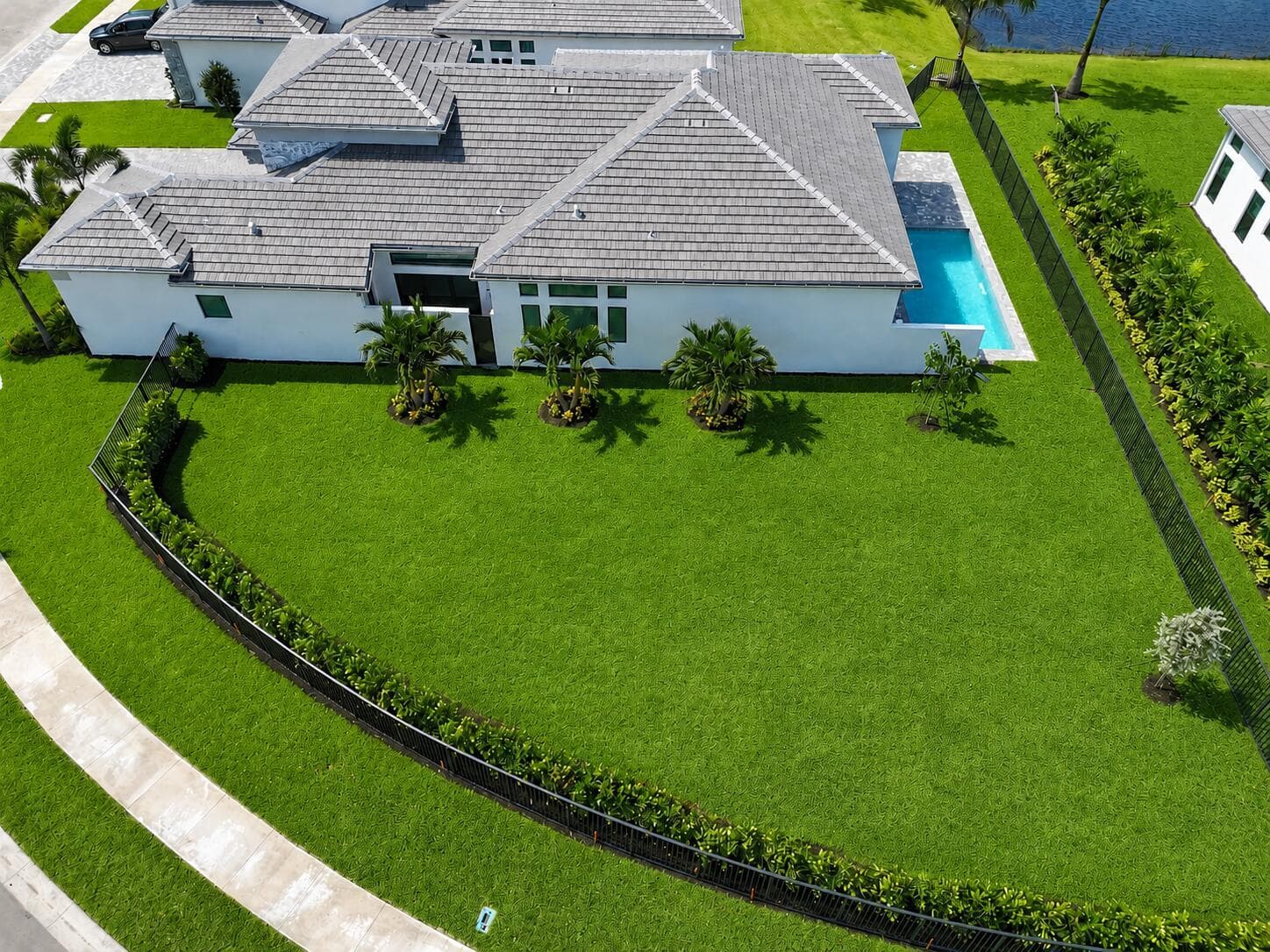 9062 Corsican Finch Court, Boynton Beach FL 33473 photo 2