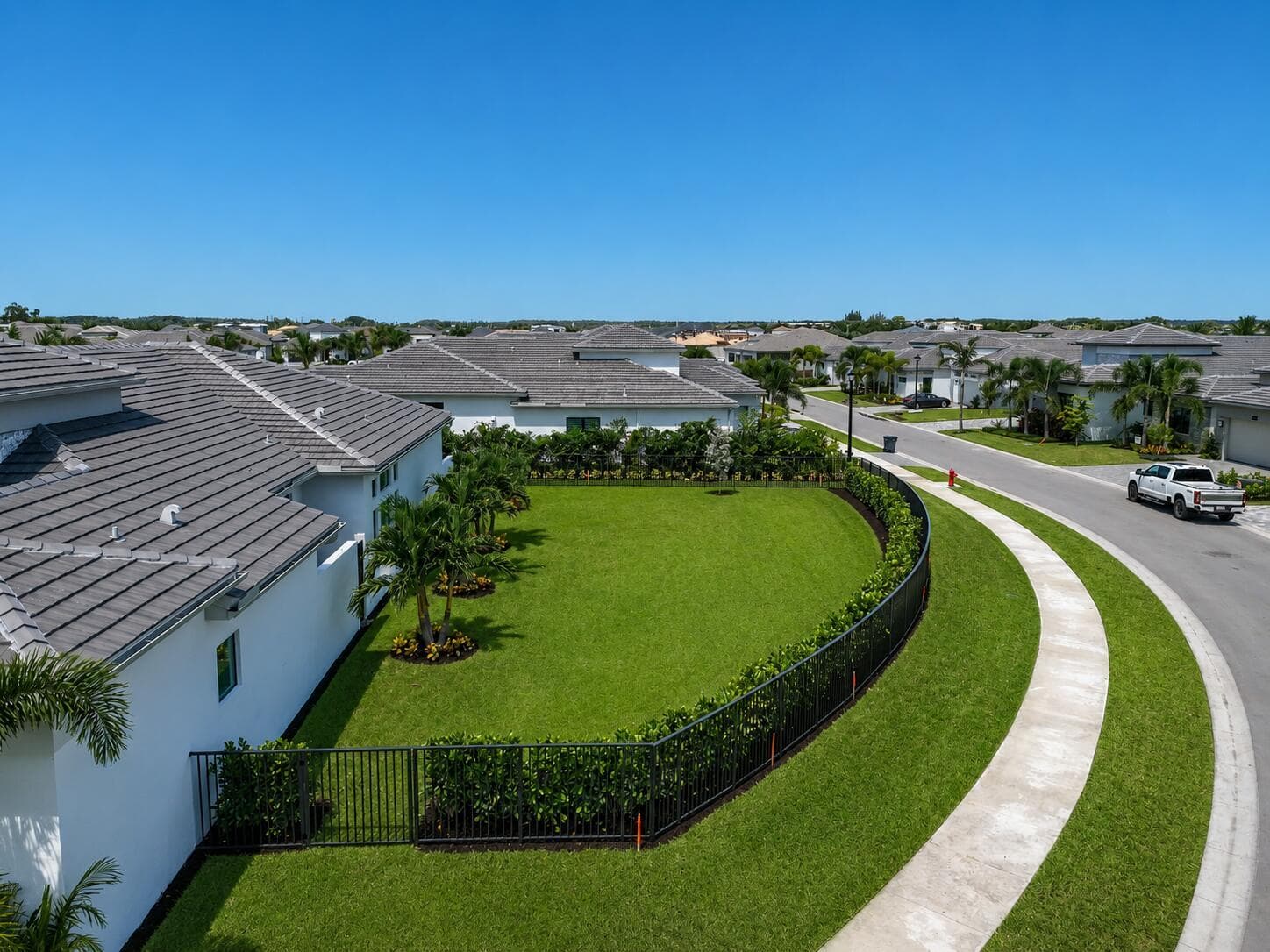 9062 Corsican Finch Court, Boynton Beach FL 33473 photo 5