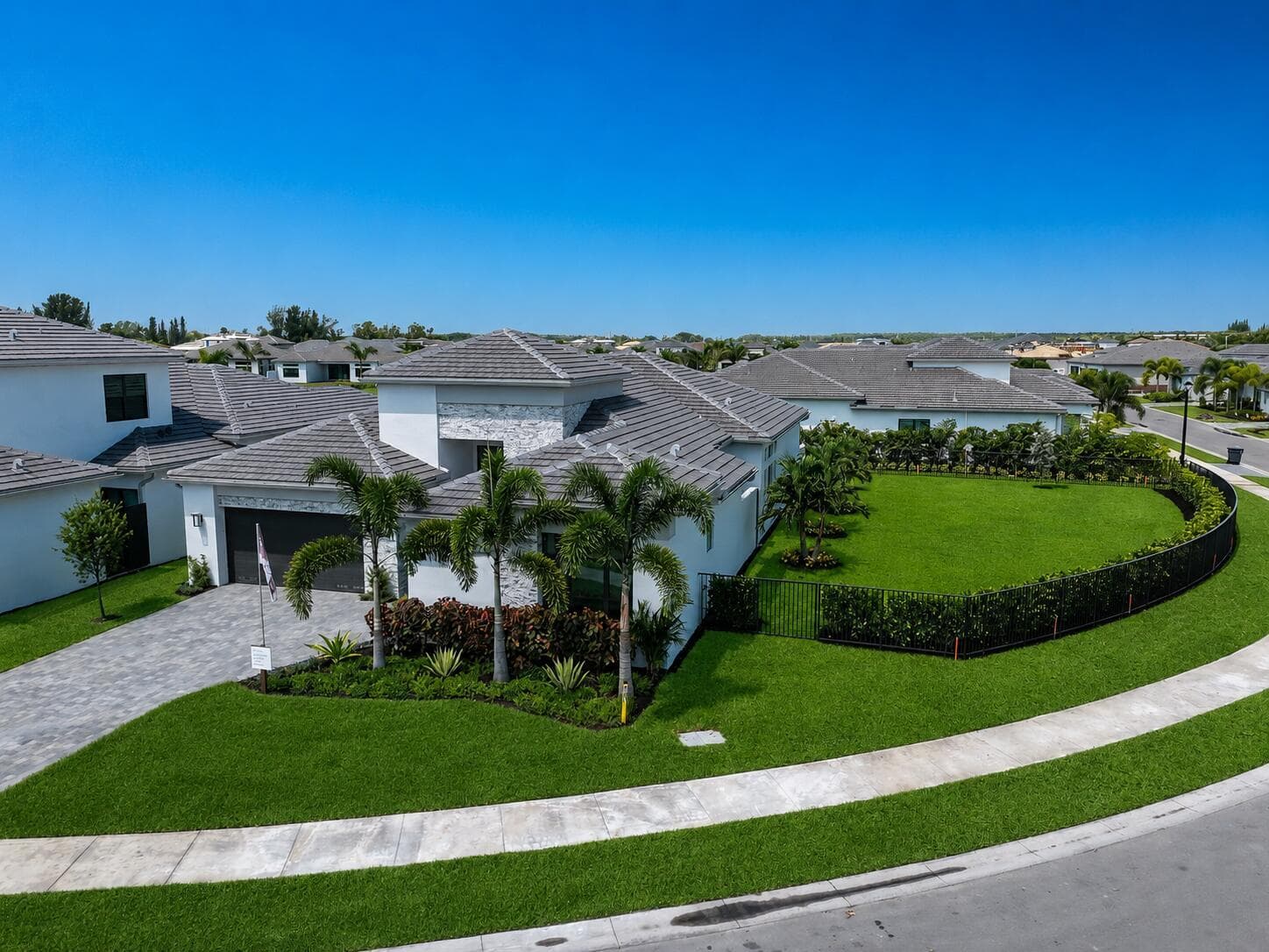 9062 Corsican Finch Court, Boynton Beach FL 33473 photo 4