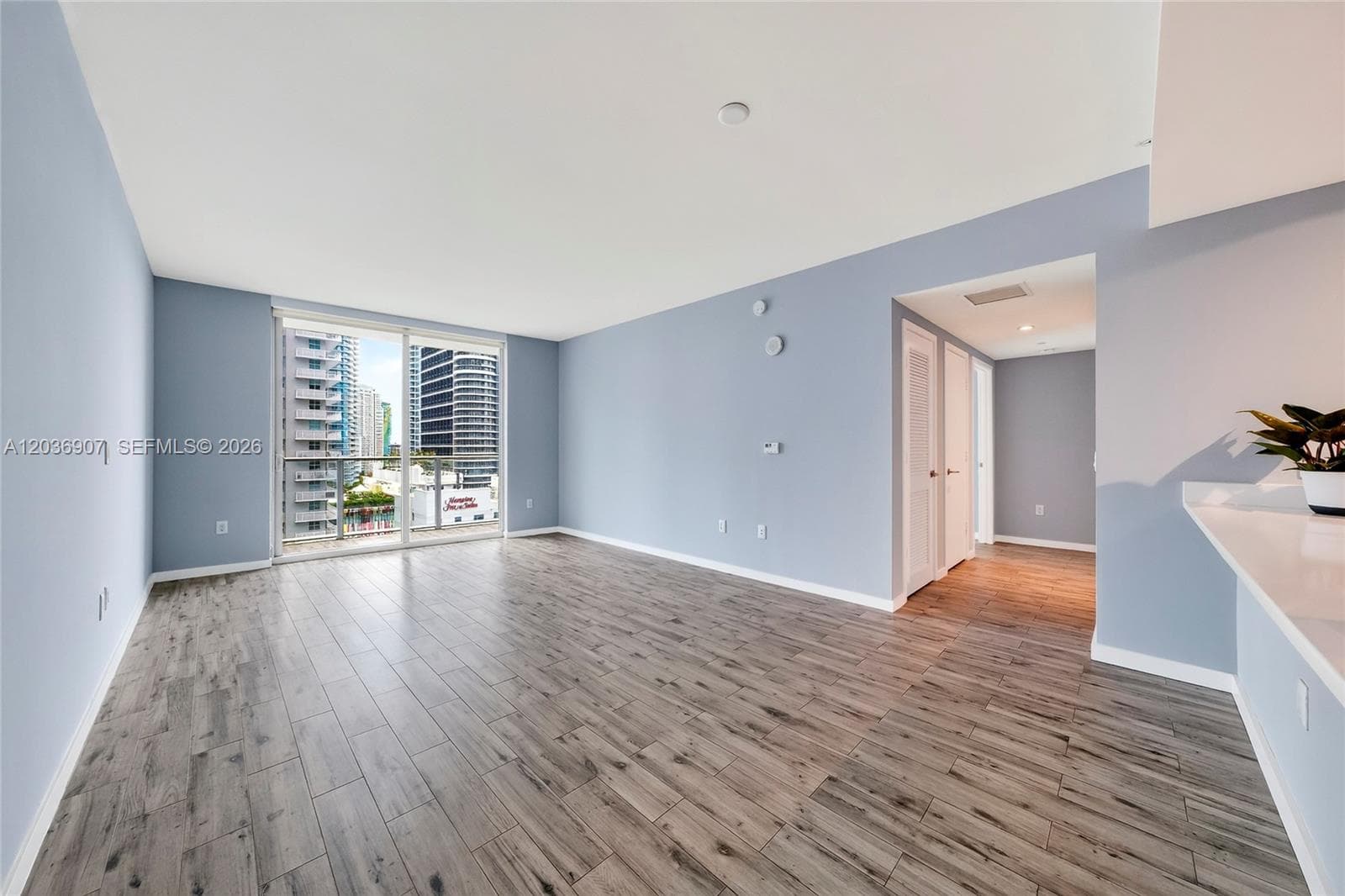 1100 S Miami Ave # 1804, Miami FL 33130 photo 3