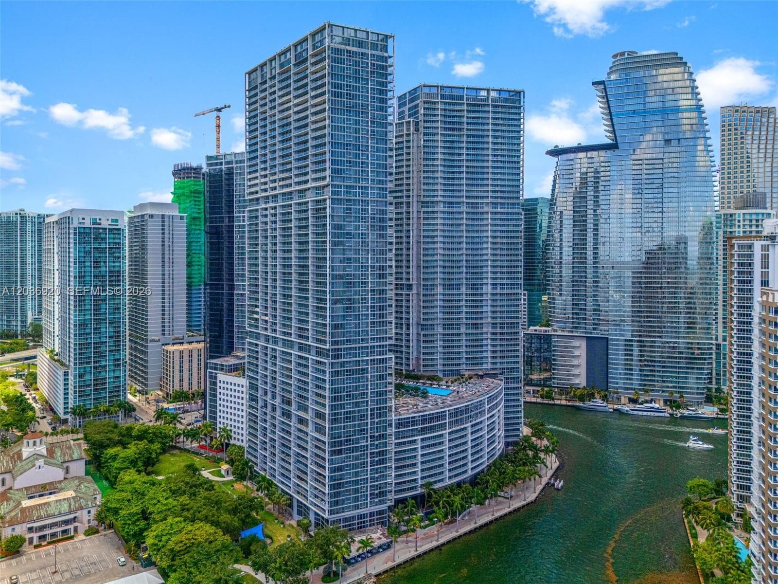 495 Brickell Ave # 905, Miami FL 33131 photo 3