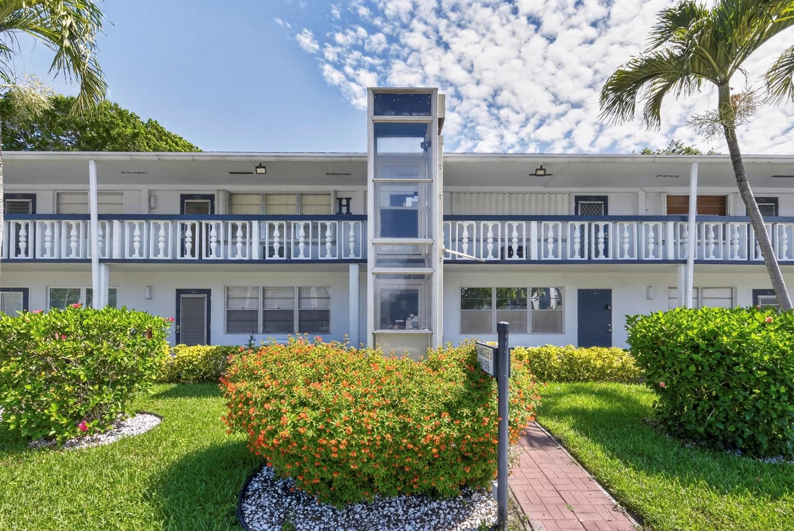 176 Upminster H # 176, Deerfield Beach FL 33442 photo 2