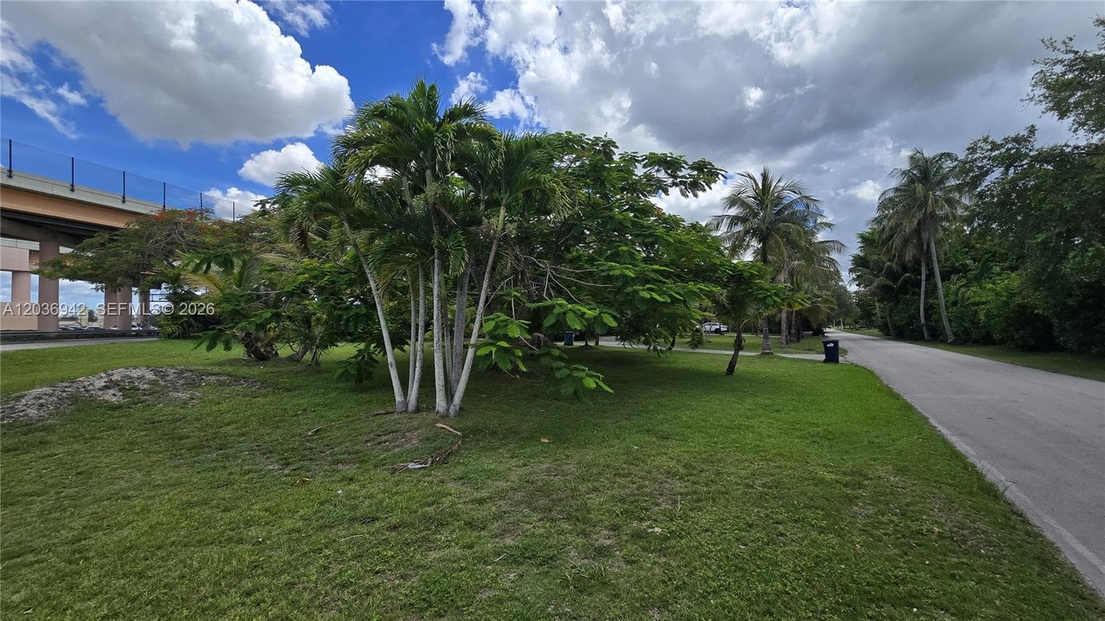 8603 SW 68th St Rd, Miami FL 33143 photo 4