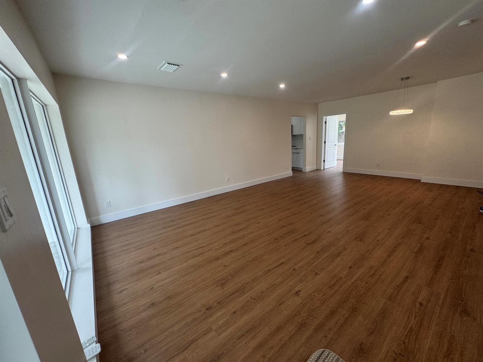 725 NE 160th Terrace, Miami, FL 33162 photo 3
