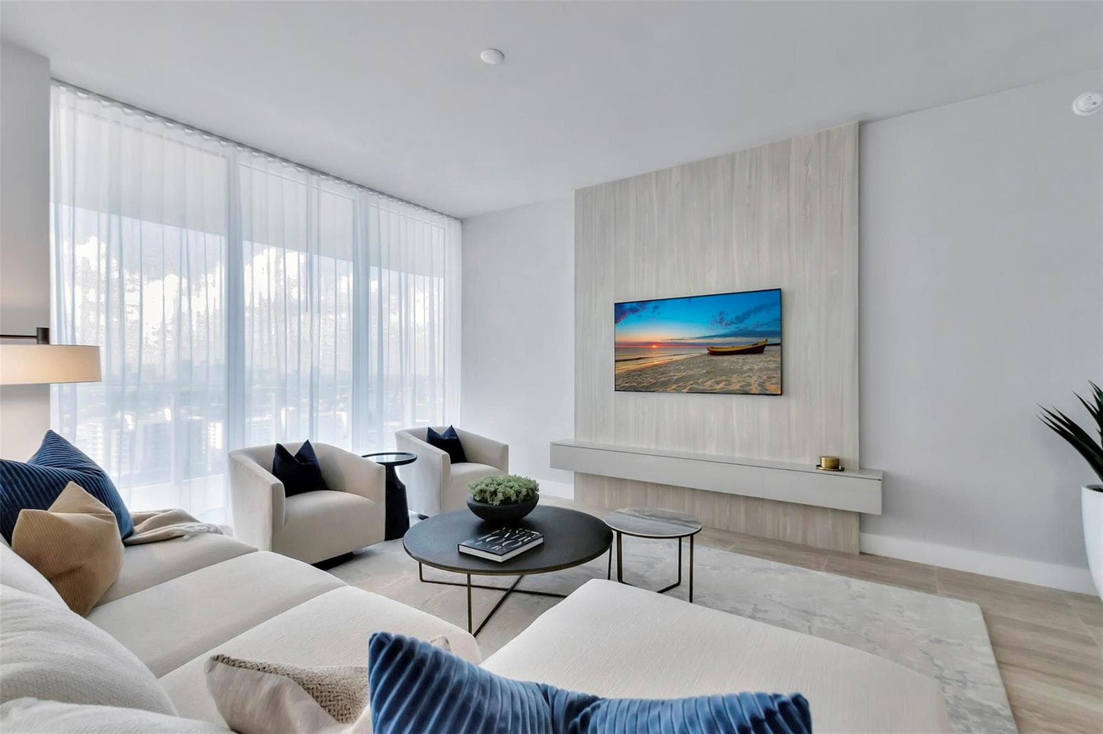 525 N Fort Lauderdale Beach Boulevard # 1903, Fort Lauderdale FL 33304 photo 4
