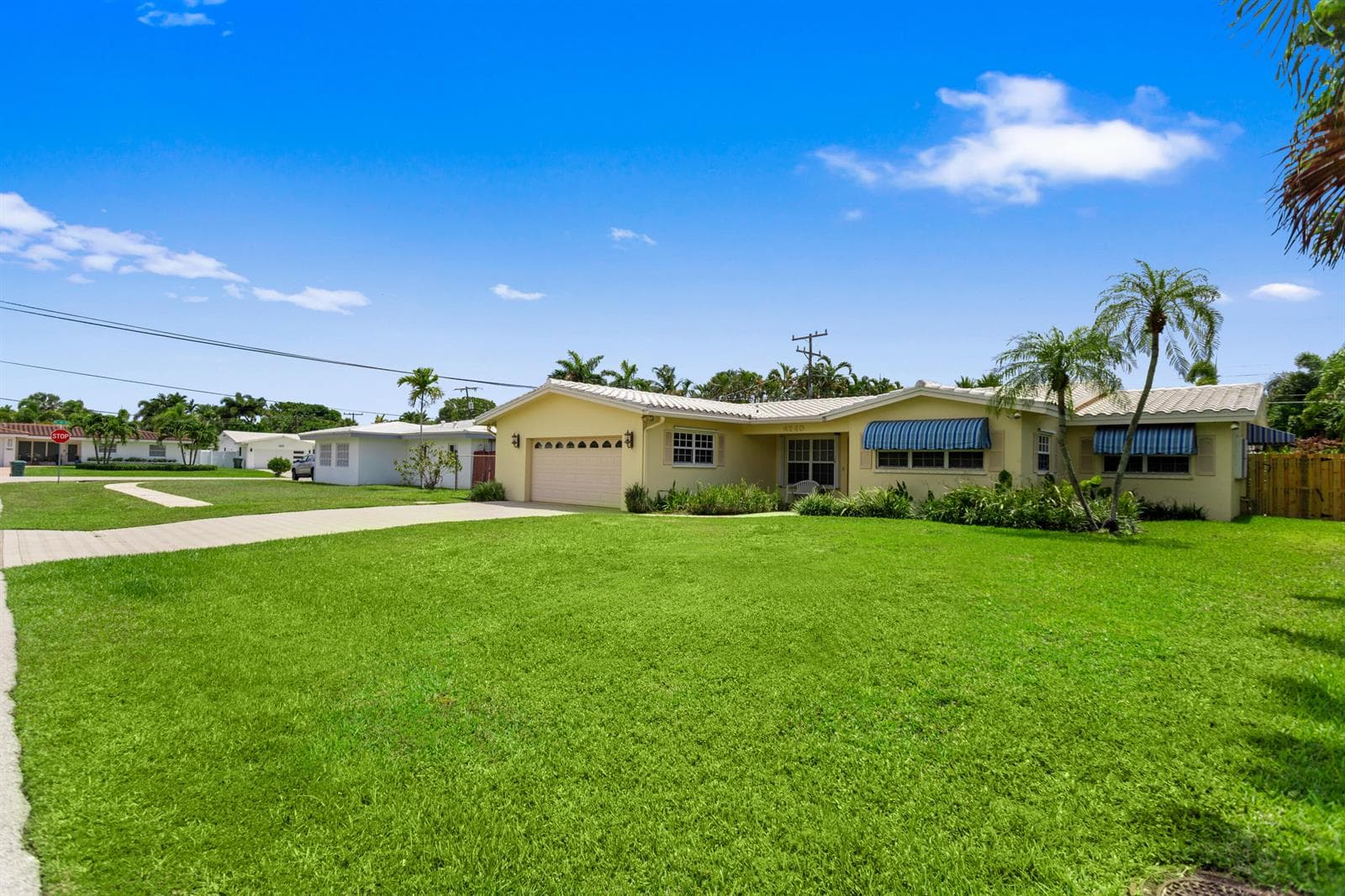 4240 NE 19th Avenue, Oakland Park FL 33308 photo 3
