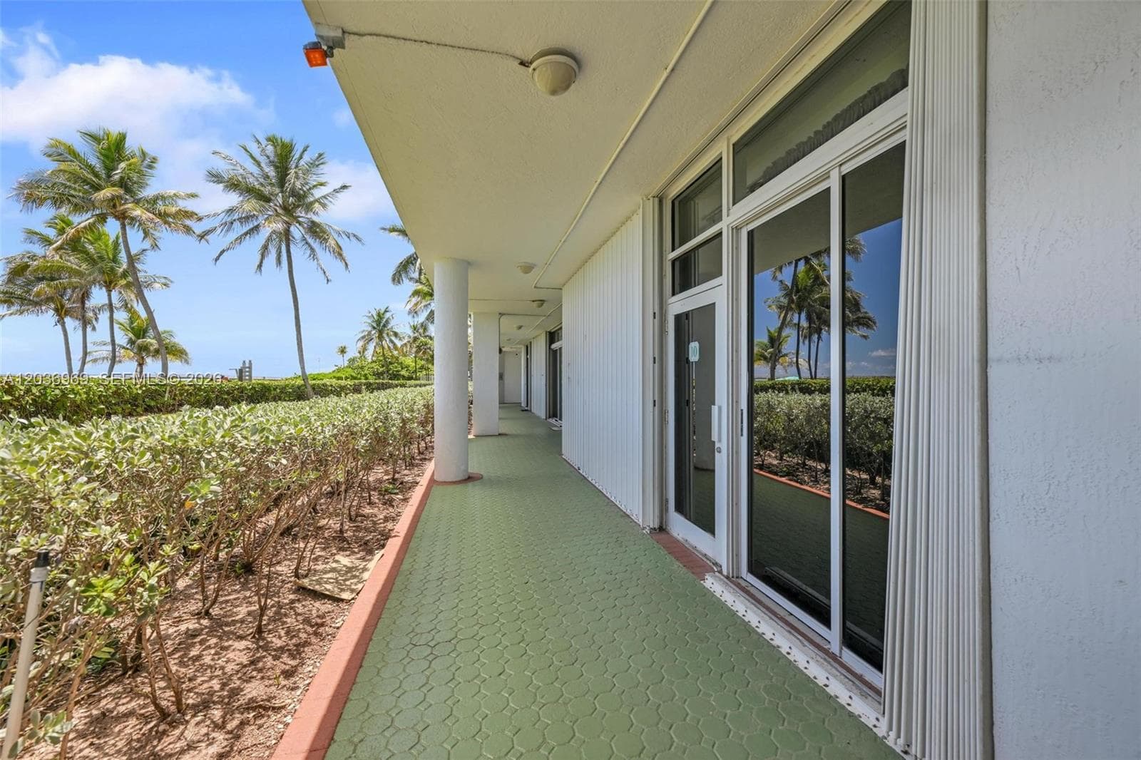 16711 Collins Ave # BC-10, Sunny Isles Beach FL 33160 photo 2