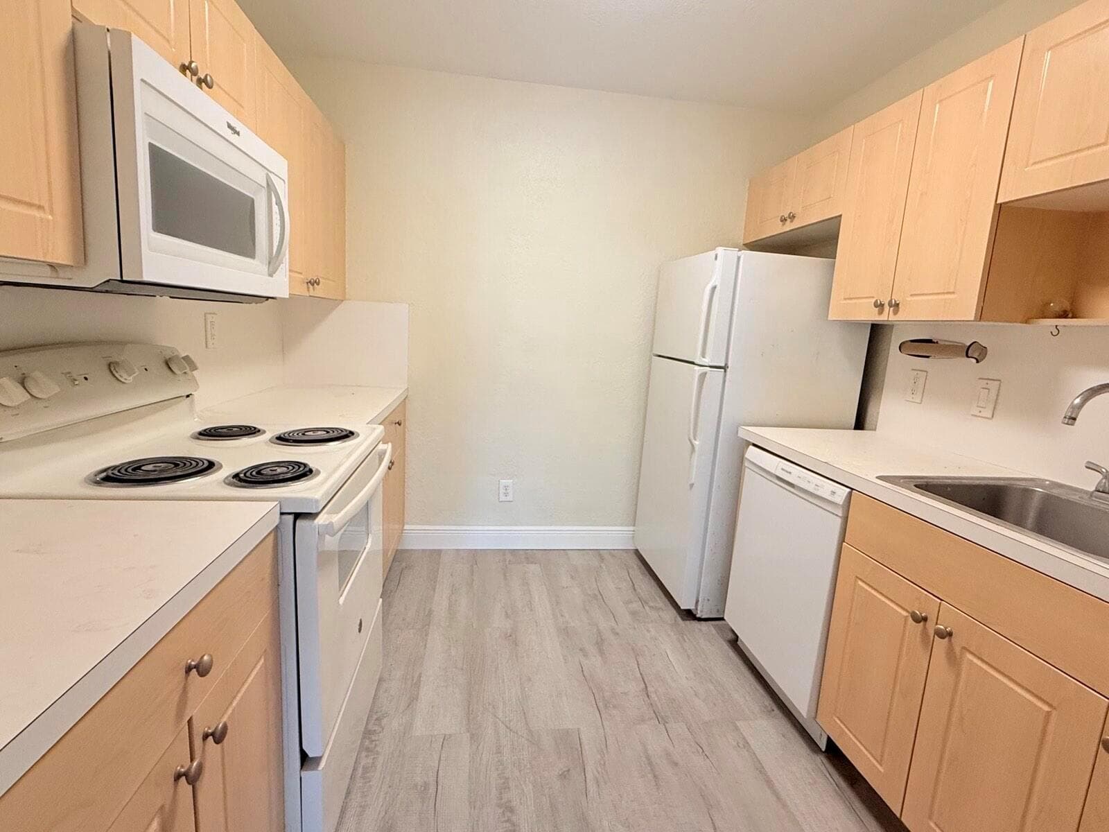 760 SE 2nd Avenue # D112, Deerfield Beach FL 33441 photo 4