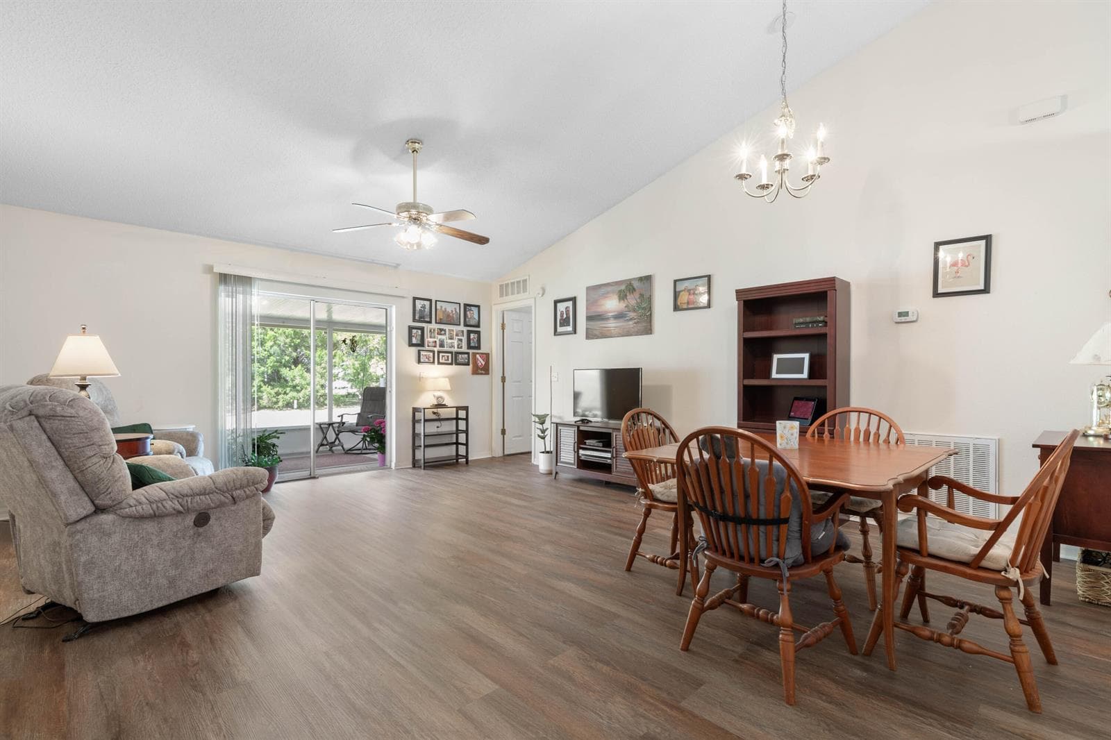 38 Lloyd Trail, Palm Coast FL 32164 photo 4