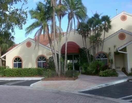 1005 Coral Club Drive # 1005, Coral Springs FL 33071 photo 2