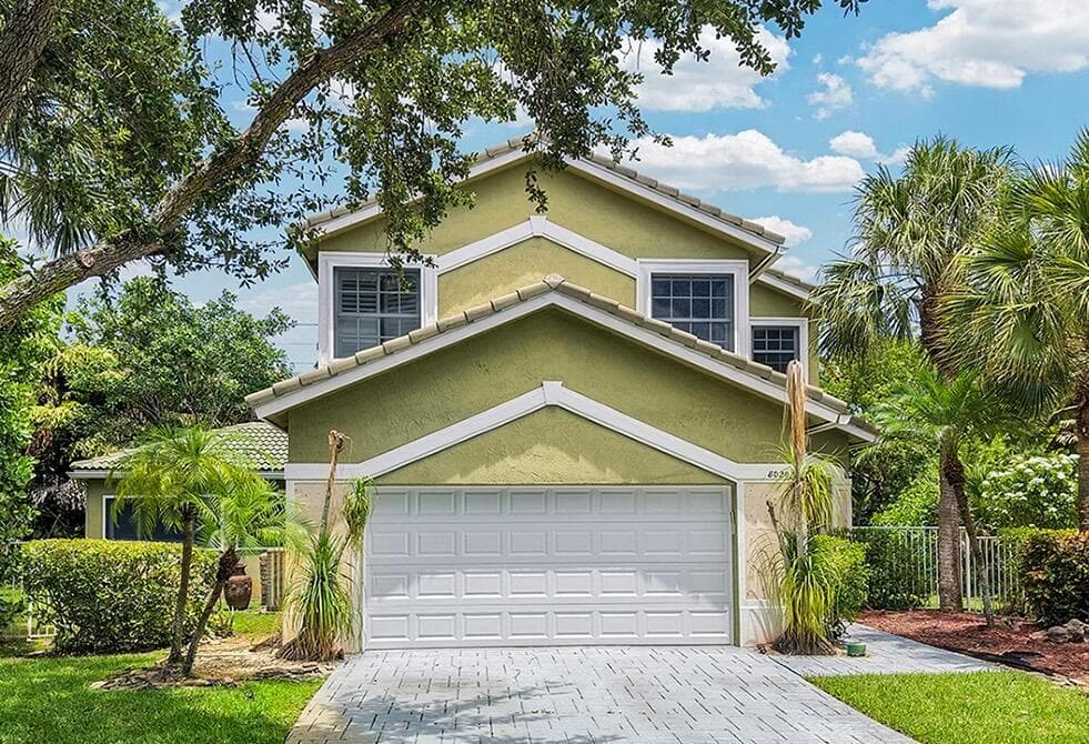 8020 NW 70th Avenue, Parkland FL 33067 photo 2