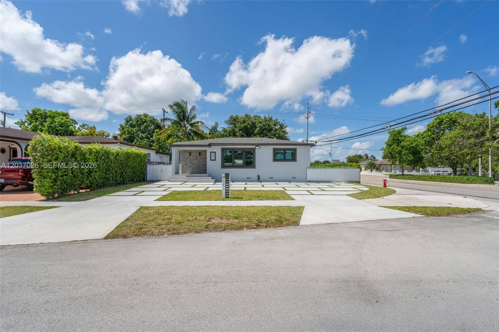 11 W 59th St, Hialeah FL 33012 photo 3