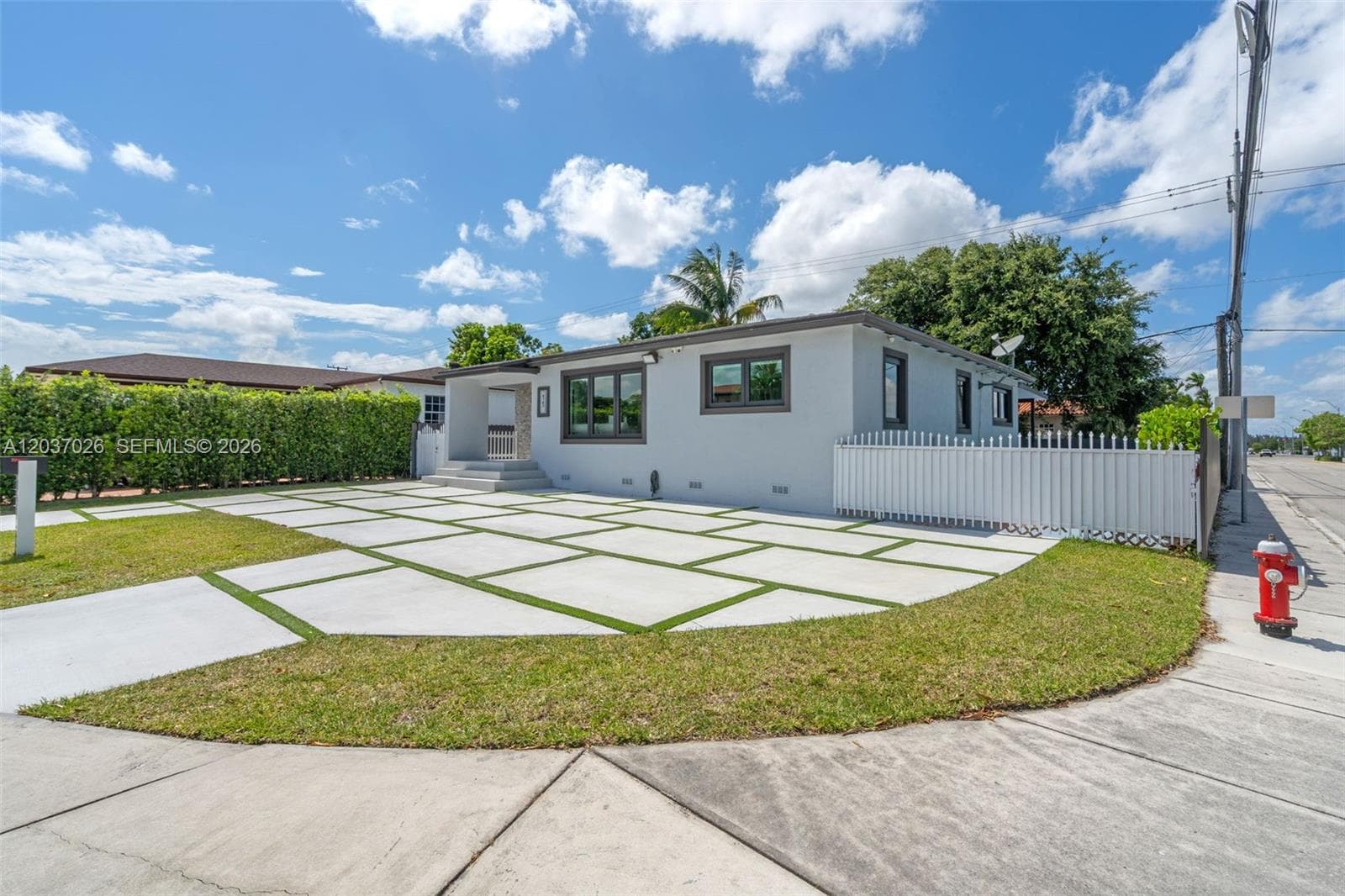 11 W 59th St, Hialeah FL 33012 photo 4