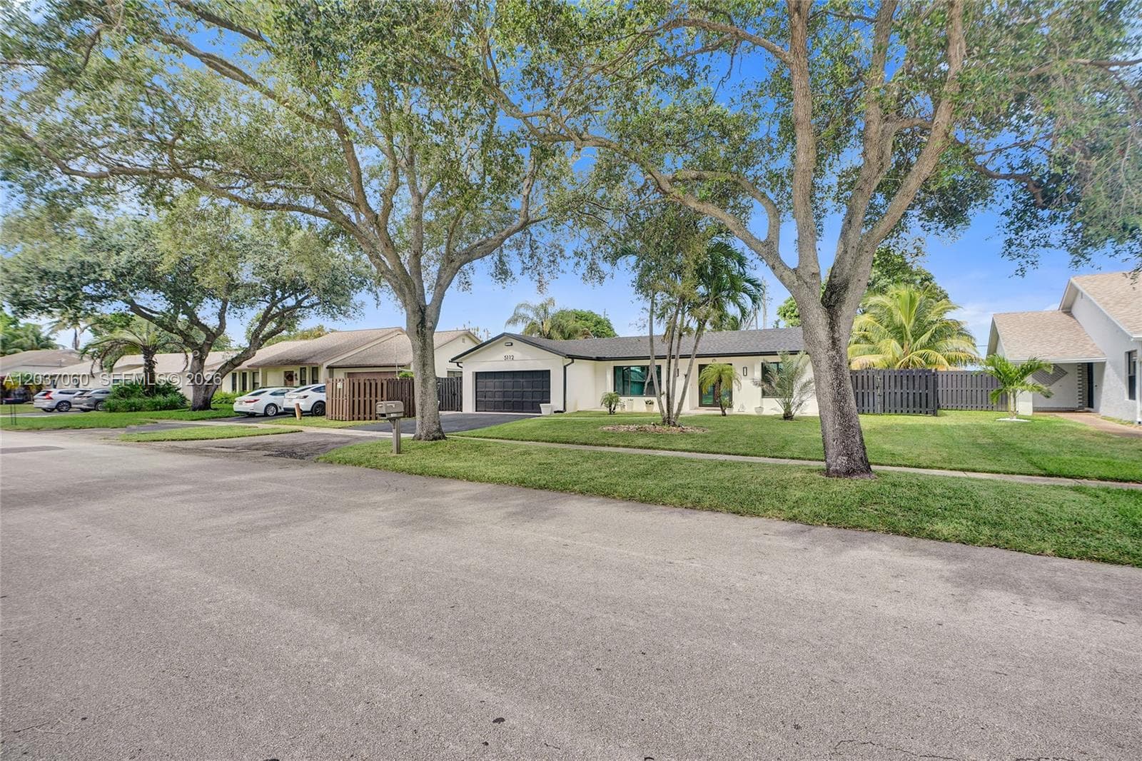5112 SW 87th Ave, Cooper City FL 33328 photo 4