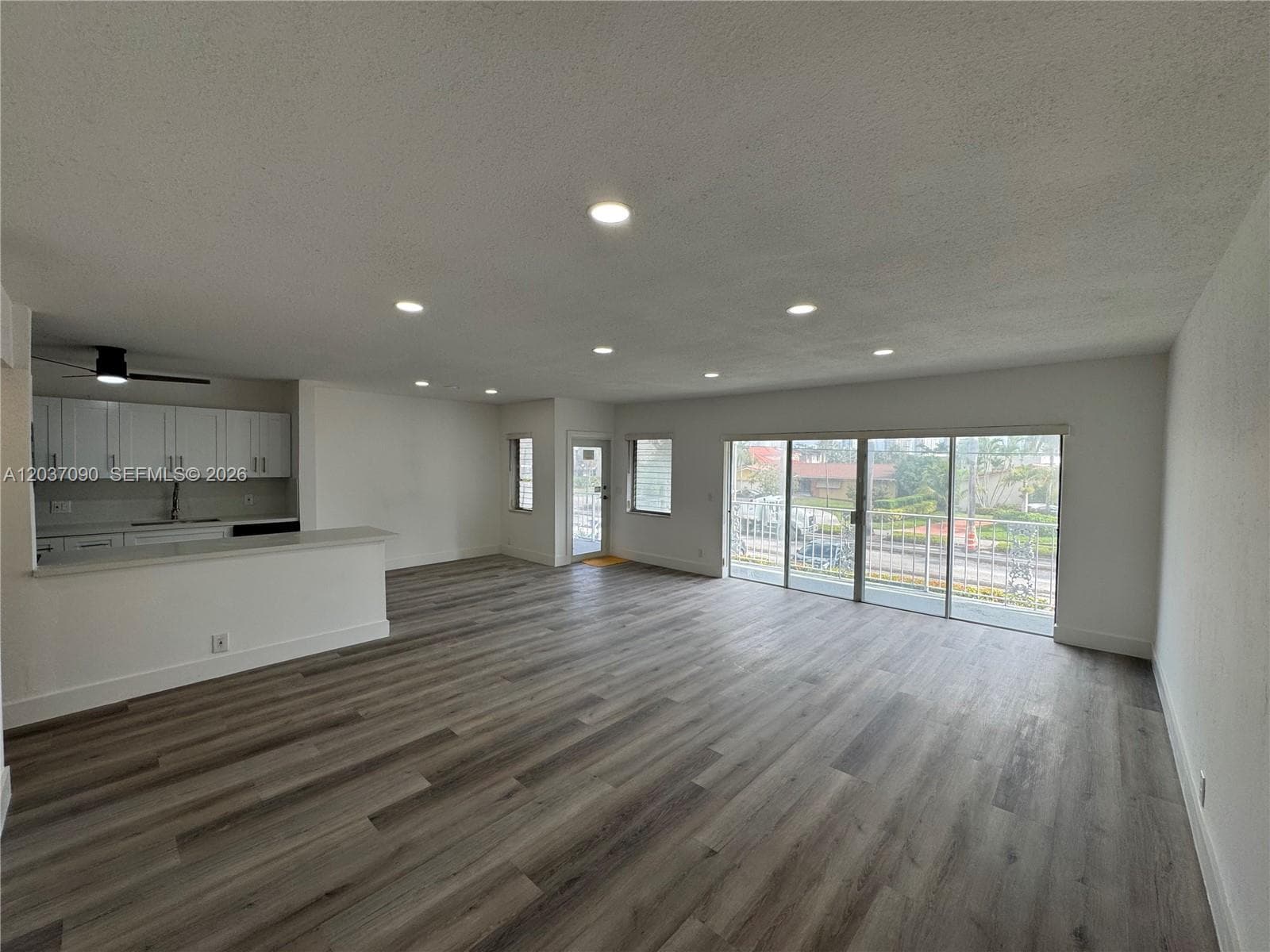 630 Layne Blvd # 211, Hallandale Beach FL 33009 photo 3