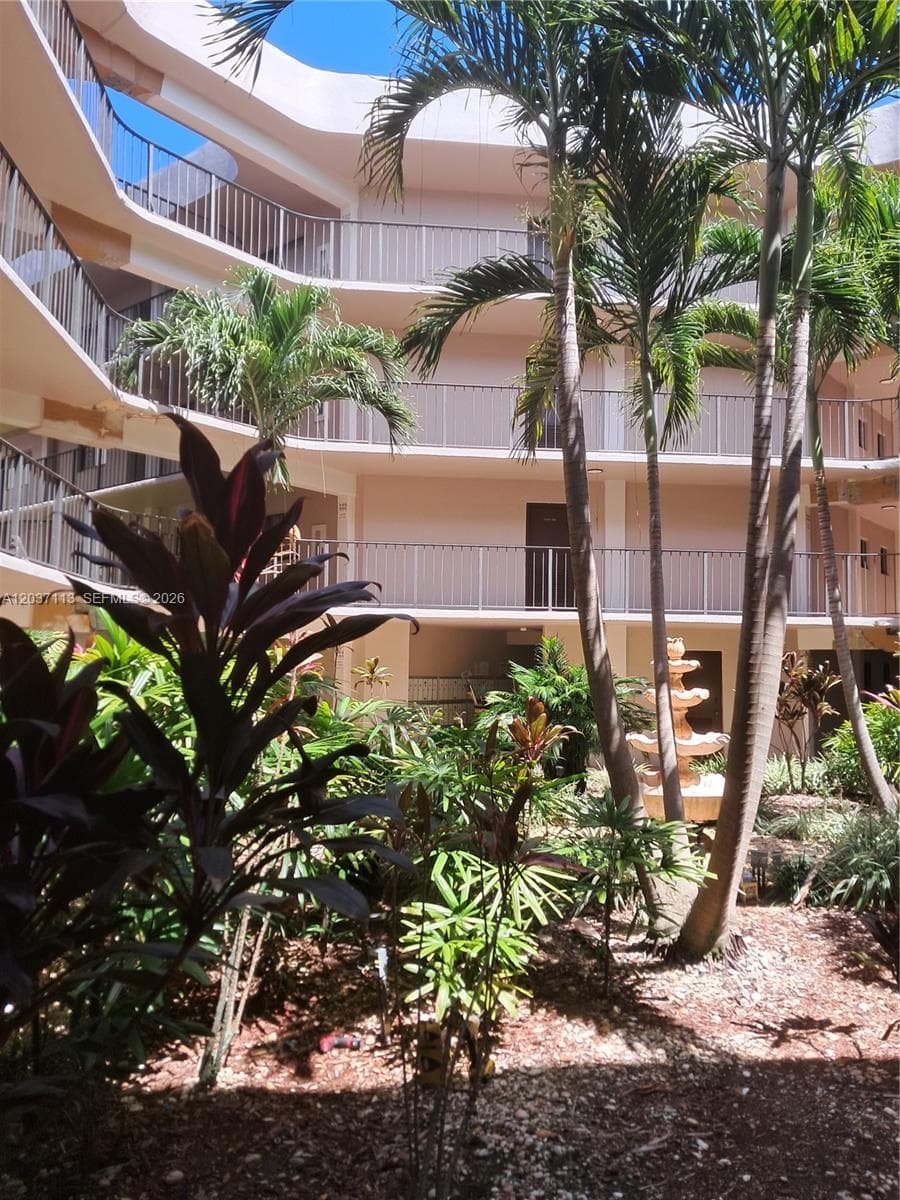8420 SW 133rd Ave Rd # 120, Miami, FL 33183 photo 2