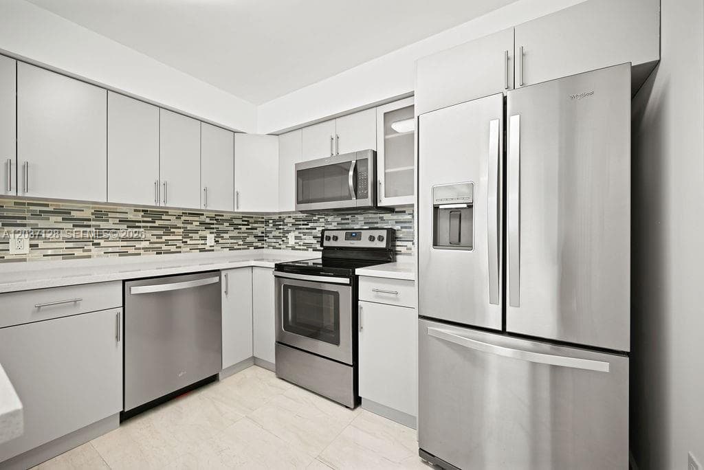 4420 NW 107th Ave # 107, Doral FL 33178 photo 2