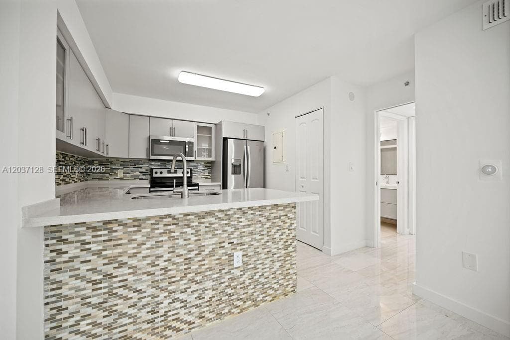 4420 NW 107th Ave # 107, Doral FL 33178 photo 3