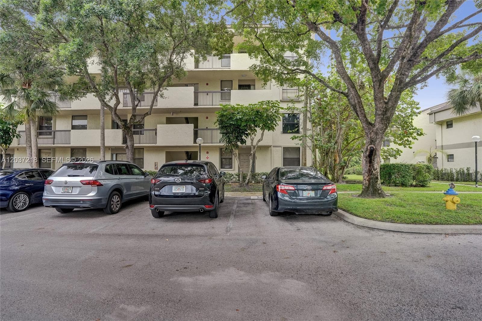 2908 S Carambola Cir S # 106, Coconut Creek FL 33066 photo 3