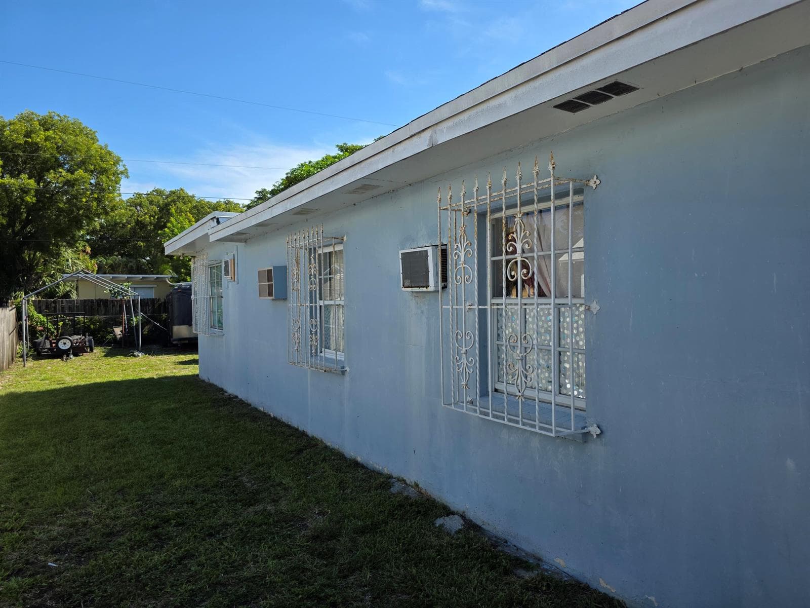528 49th Street, West Palm Beach FL 33407 photo 4