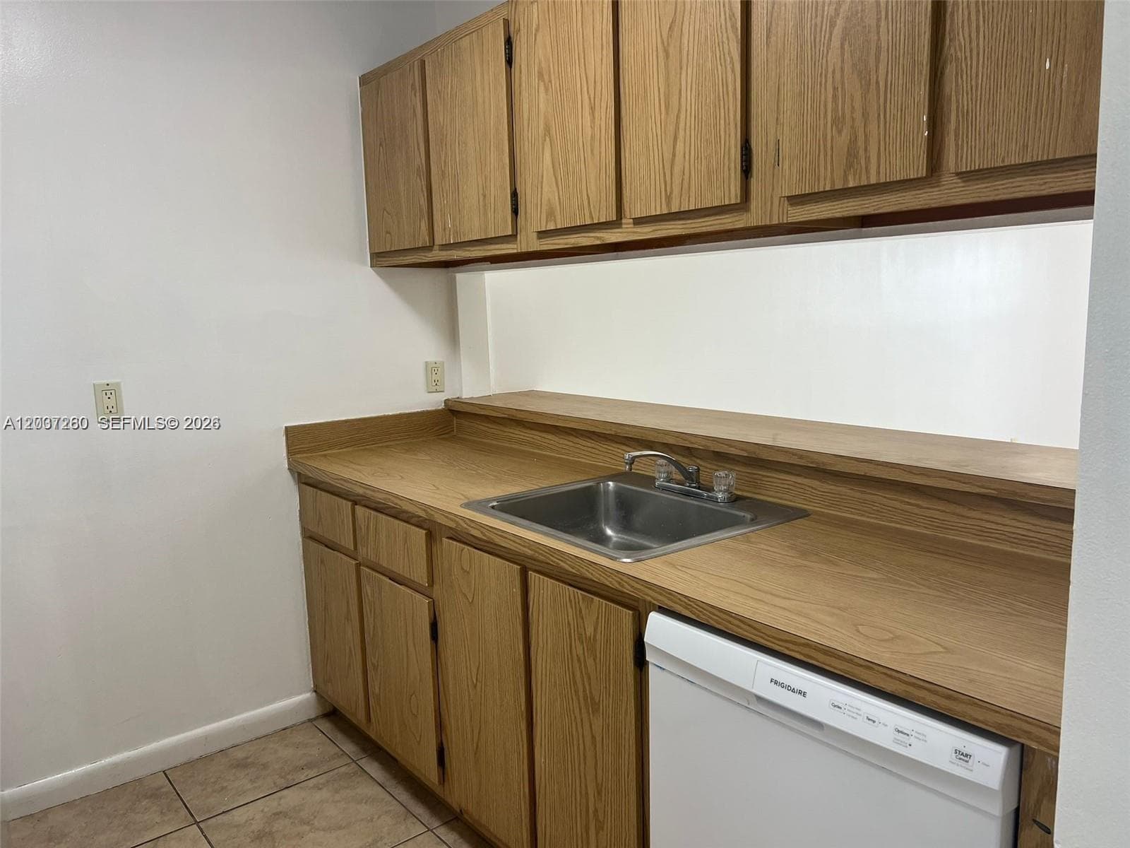 8610 N Sherman Cir # 504, Miramar FL 33025 photo 4