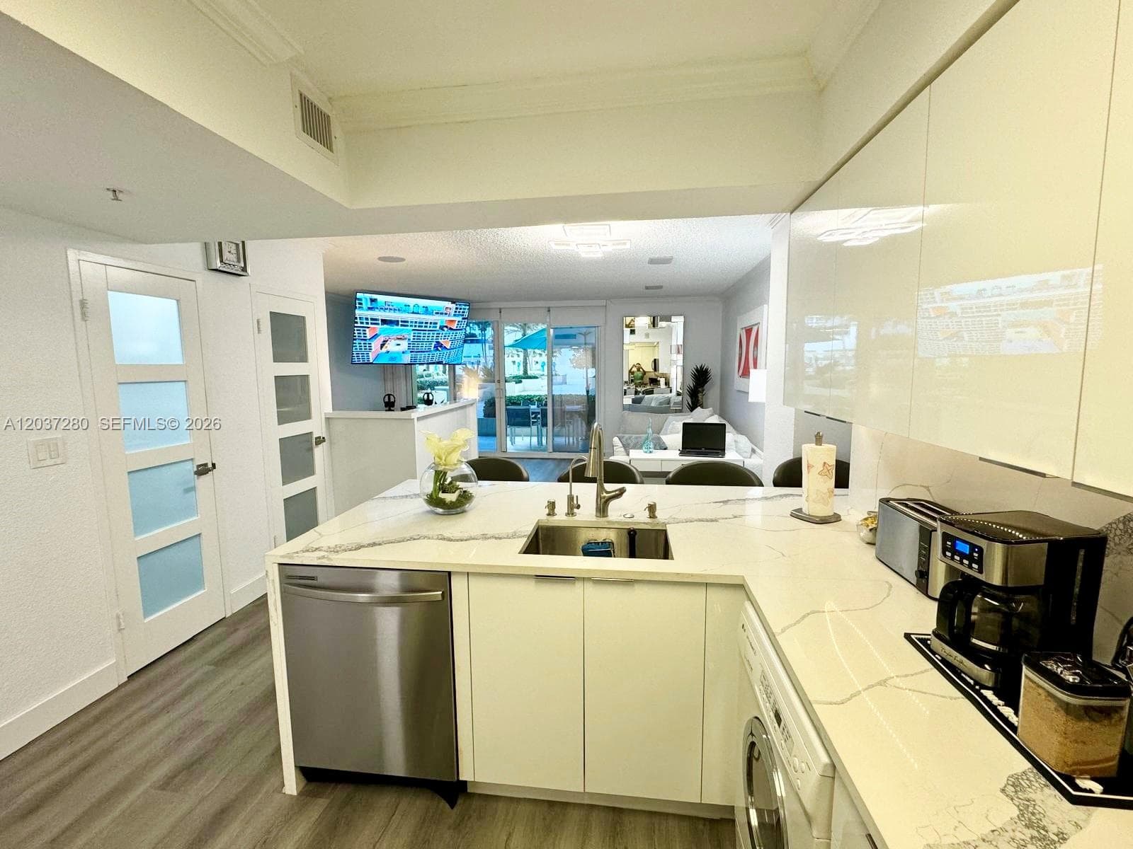 2501 S Ocean Dr # L14, Hollywood FL 33019 photo 2