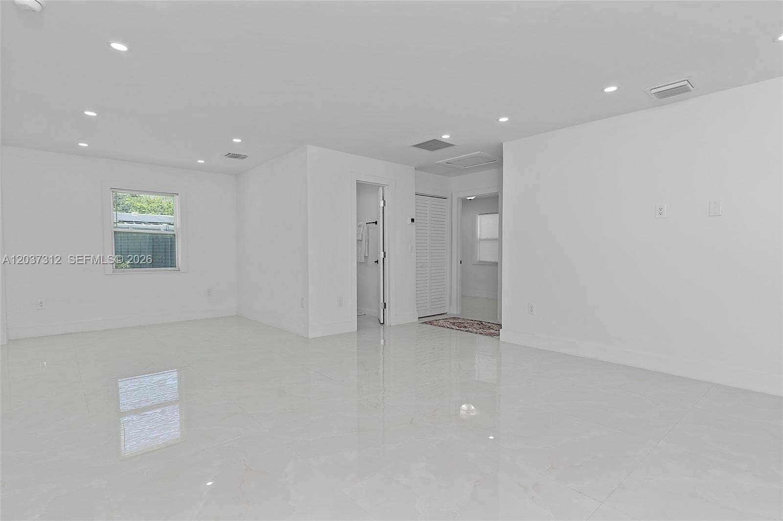 1473 NE 30th Ct, Pompano Beach FL 33064 photo 5