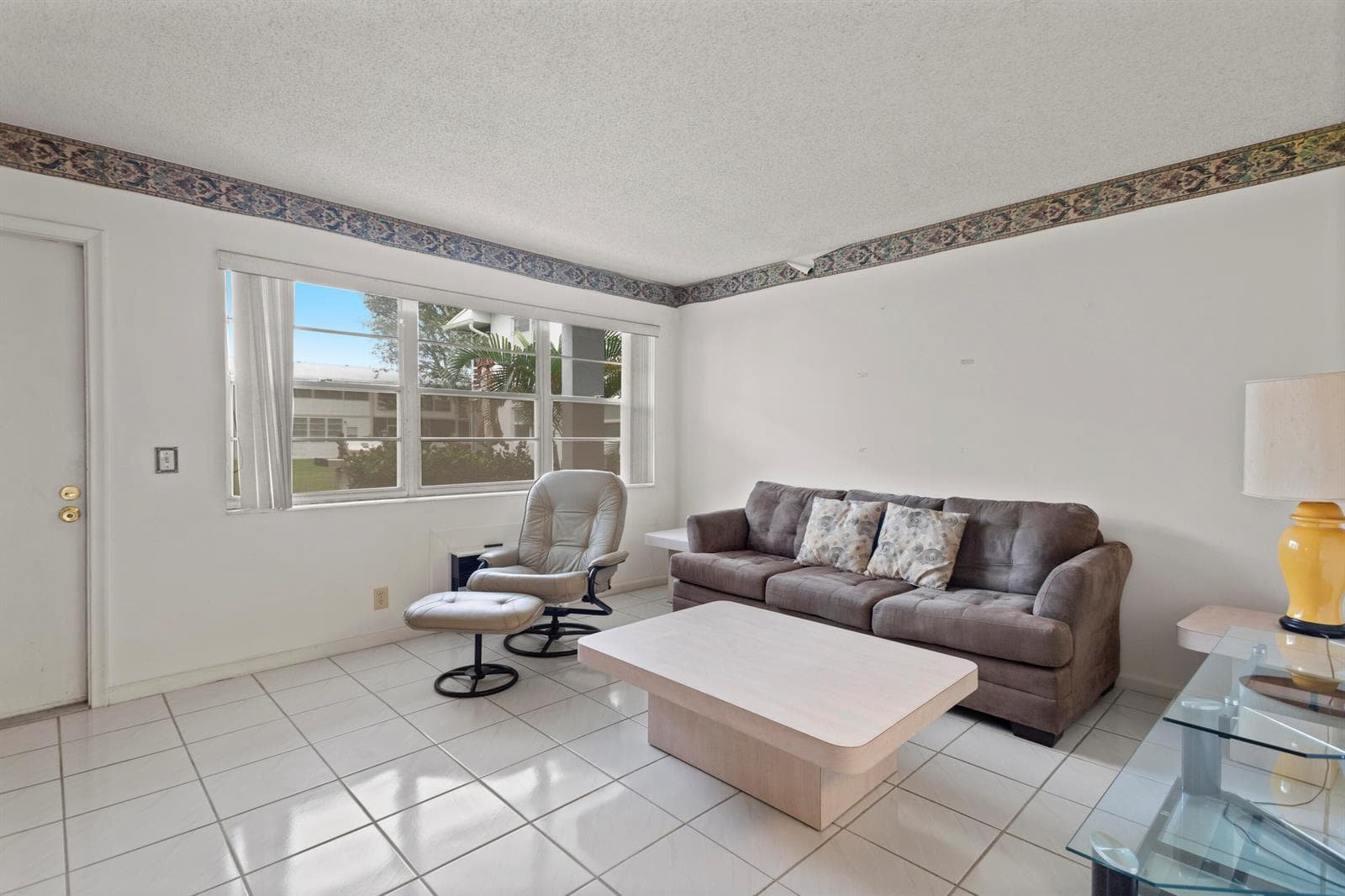 270 Farnham L # 270, Deerfield Beach FL 33442 photo 4