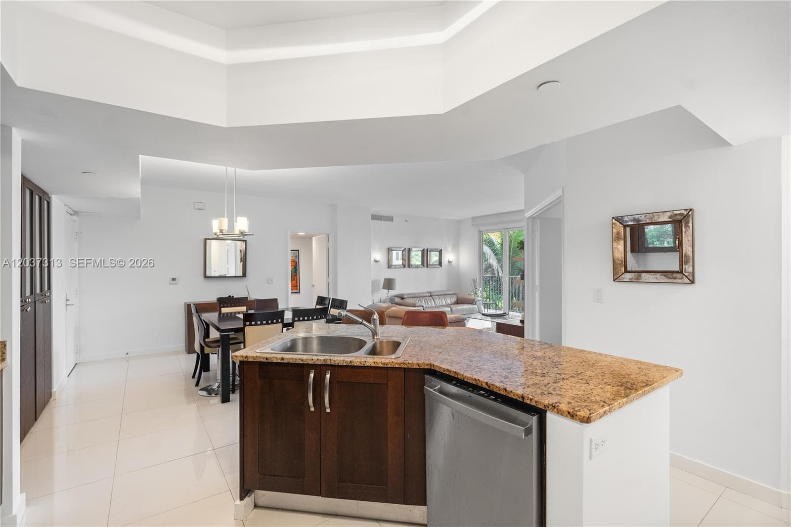 20000 E Country Club Dr # 306, Aventura, FL 33180 photo 2