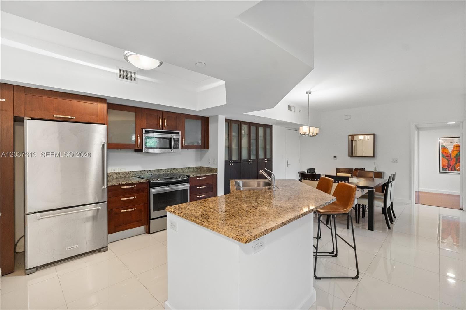 20000 E Country Club Dr # 306, Aventura, FL 33180 photo 3