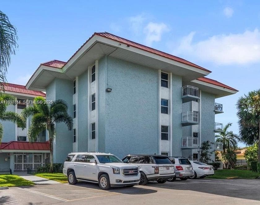 605 S Pine Island Rd # 404A, Plantation FL 33324 photo 3