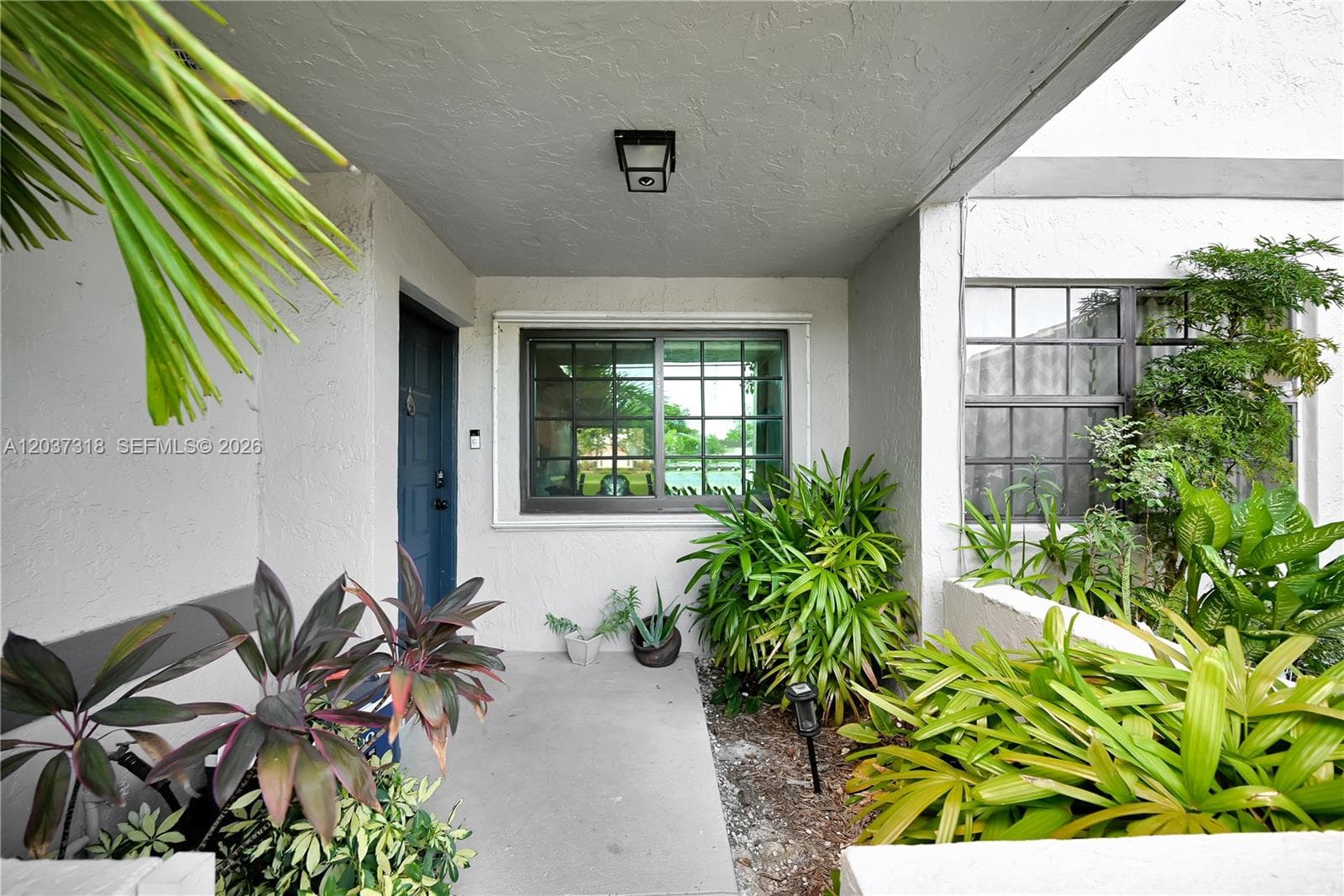 15561 SW 110th Ter, Miami FL 33196 photo 2