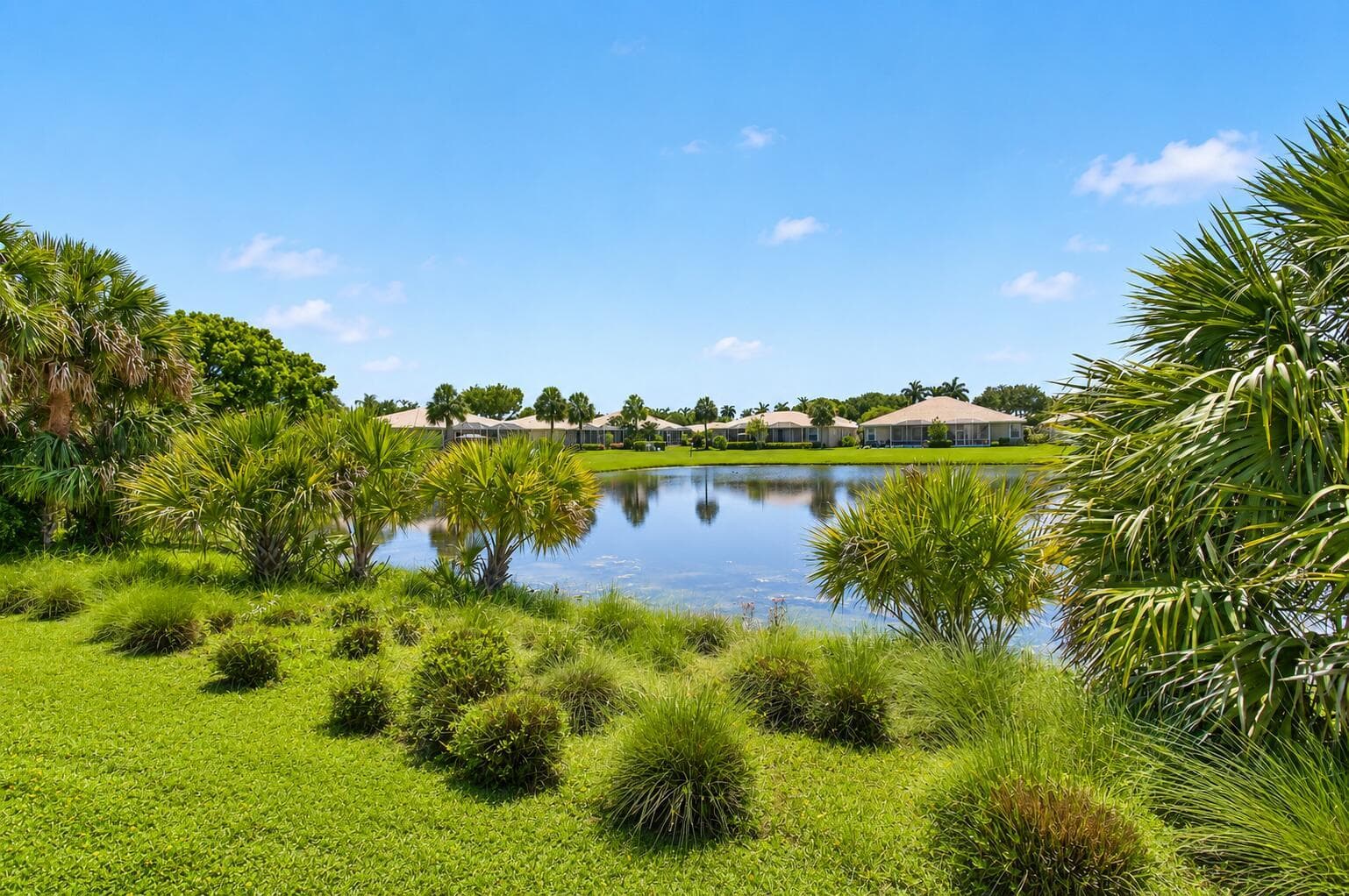 10773 Royal Caribbean Circle, Boynton Beach FL 33437 photo 2