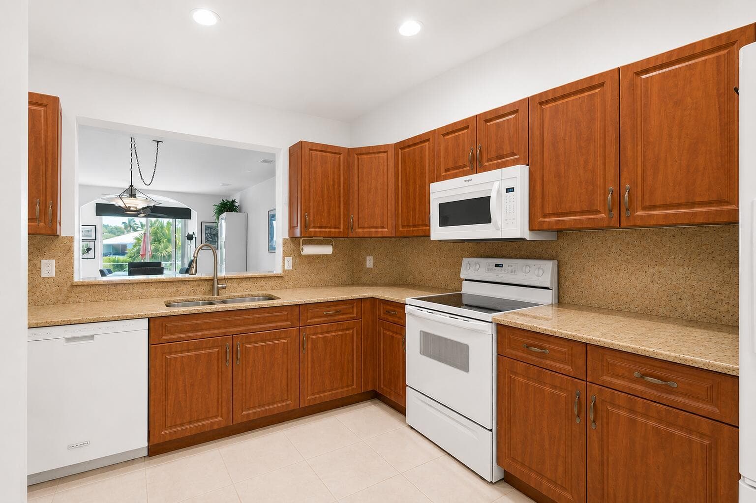 10773 Royal Caribbean Circle, Boynton Beach FL 33437 photo 3