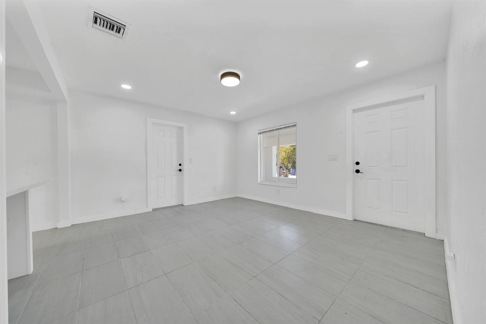 1108 NE 16th Street, Fort Lauderdale FL 33304 photo 5