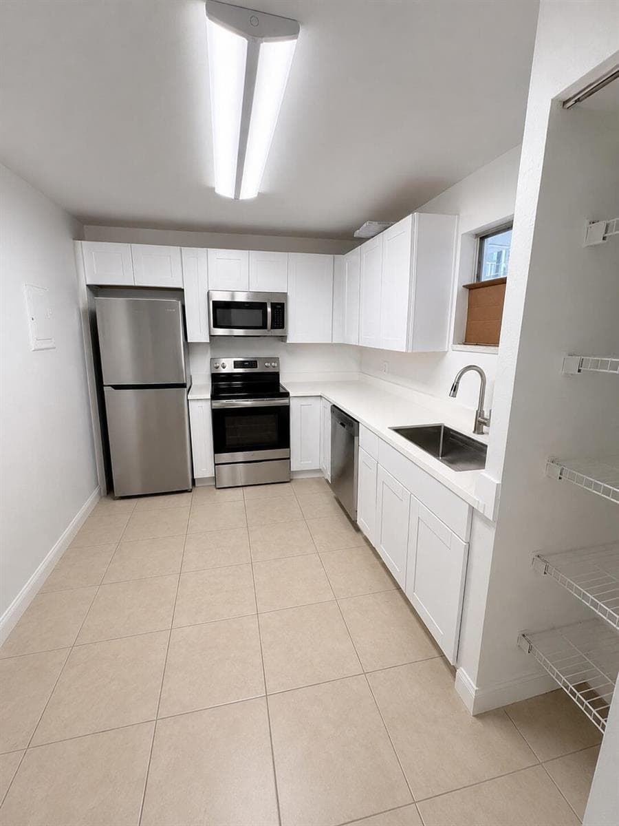4215 N University Drive # 112, Sunrise FL 33351 photo 2