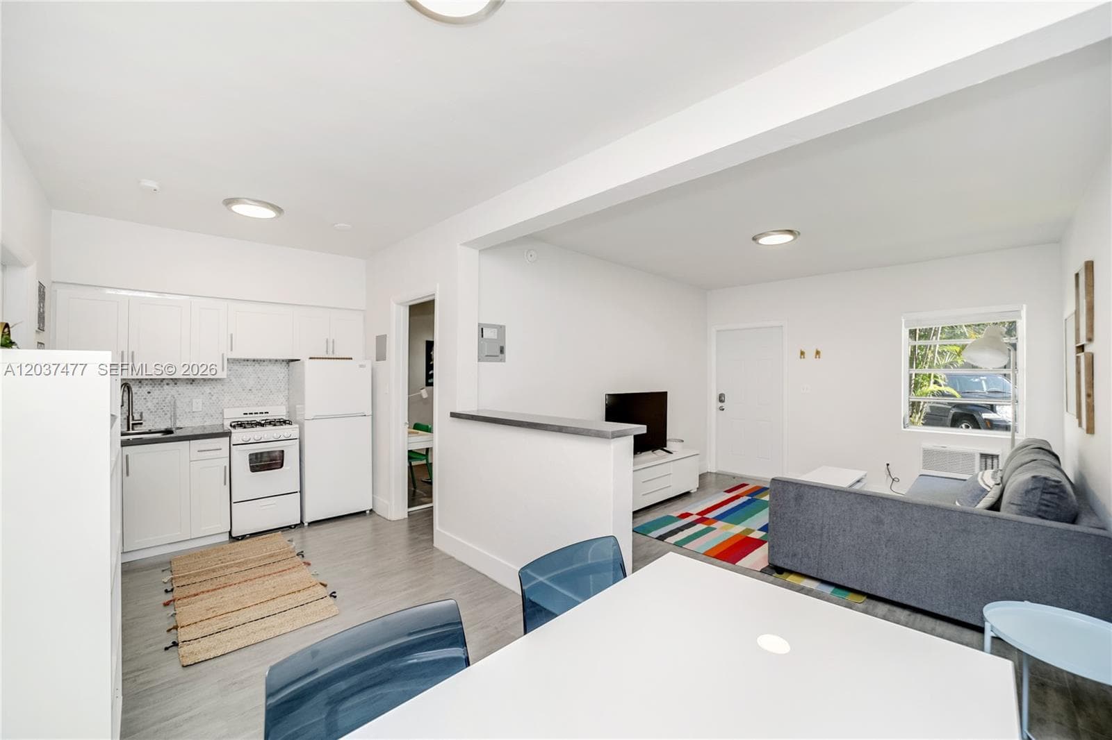 770 NE 123rd St # 24, North Miami FL 33161 photo 4