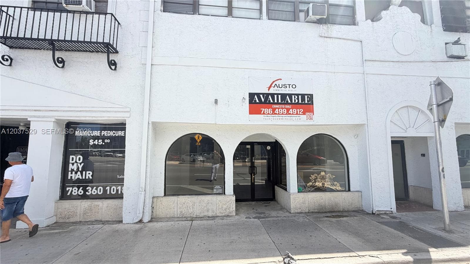 2614 SW 8th St # 2610, Miami FL 33135 photo 2